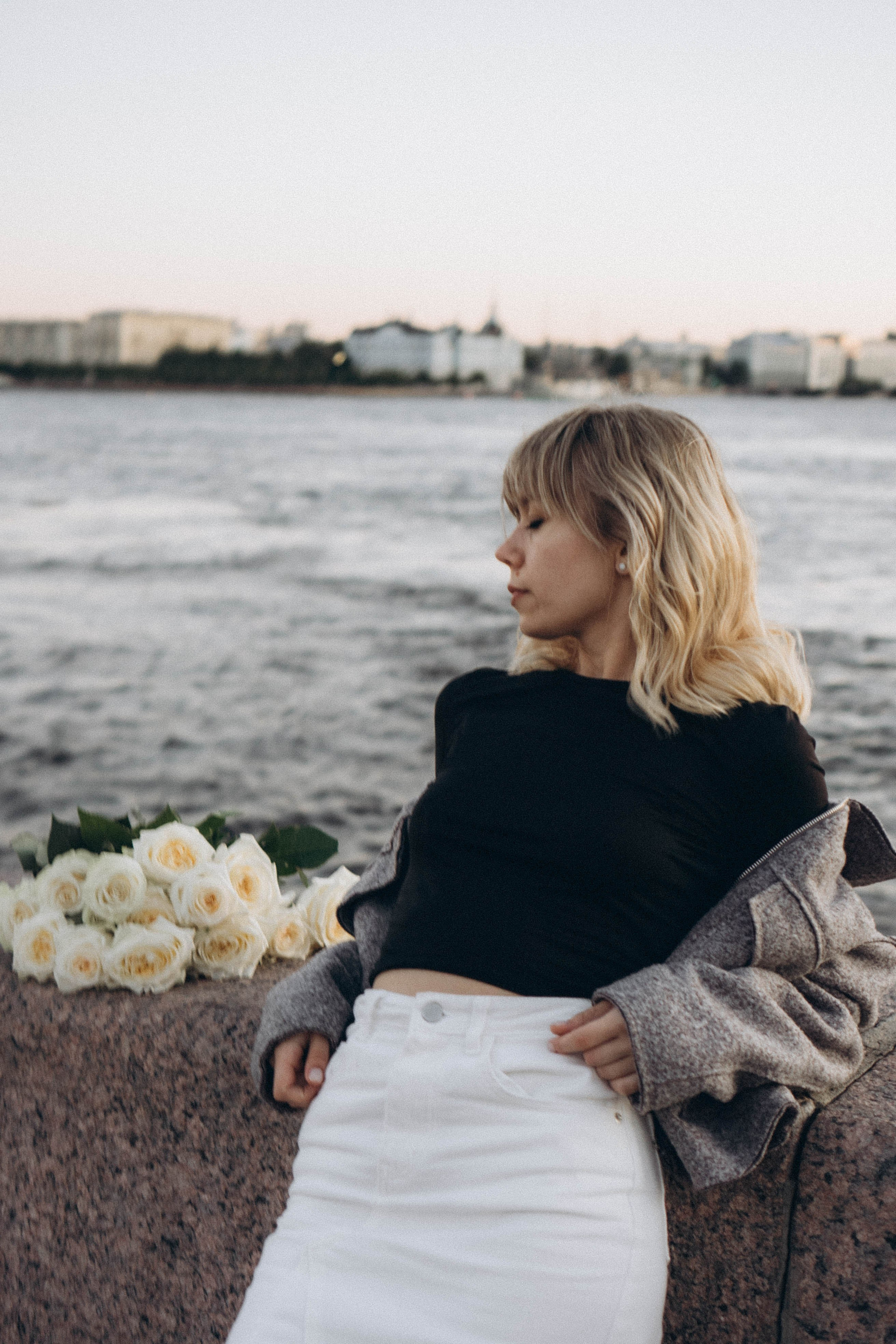 ПРОГУЛКА ПО ГОРОДУ В БЕЛЫЕ НОЧИ (другой вариант). Профессиональный фотограф, Санкт-Петербург — Виктория Богомолова