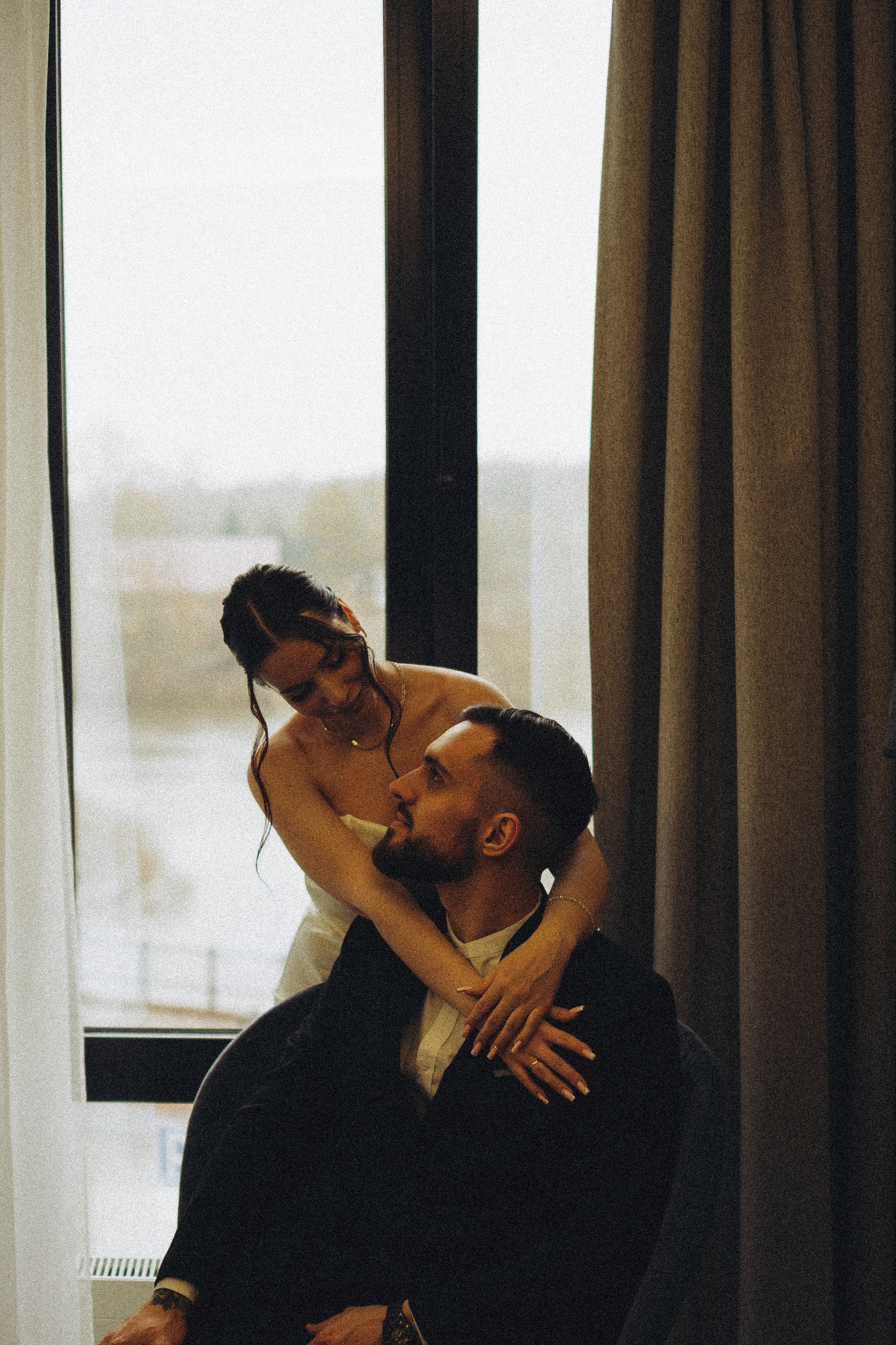 СВАДЕБНАЯ СЬЕМКА СБОРОВ ЖЕНИХА И НЕВЕСТЫ В ОТЕЛЕ И ТАКЖЕ ФОТОСЕССИИЯ В ОТЕЛЕЕ МЕГАПОЛИС БРЯНСК. Профессиональный фотограф, Санкт-Петербург — Виктория Богомолова