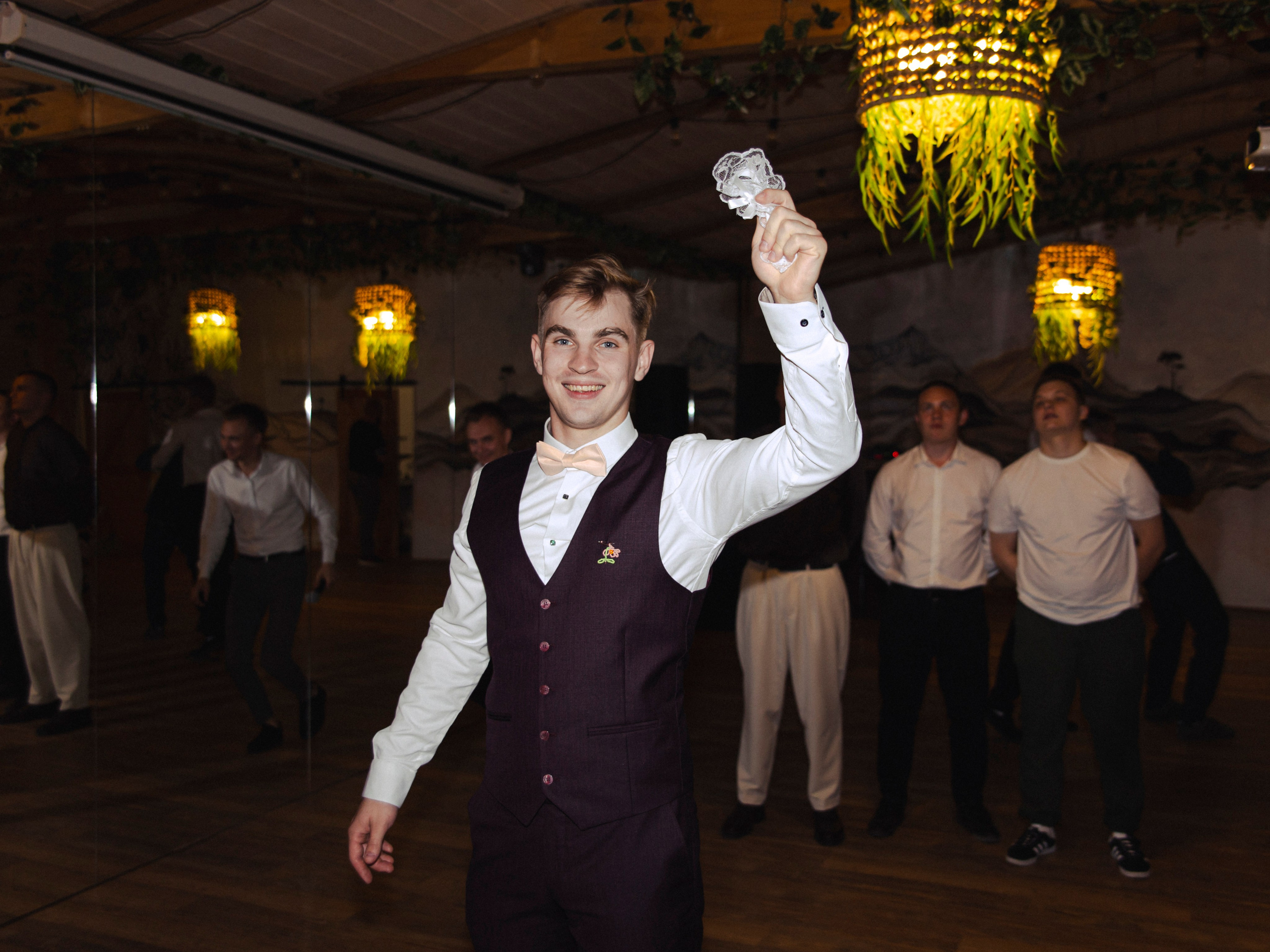 Выездная регистрация в Любогорье. Фотограф СПБ Засорина Юлия