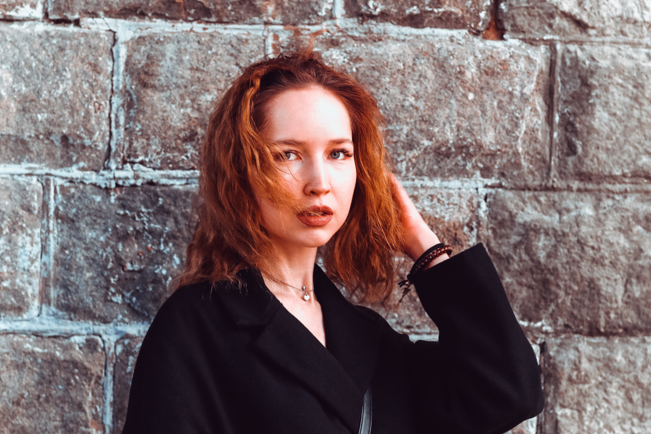 Алина в городе. Фотограф Пермь. Фотосессия в фотостудии Перми и на свежем воздухе