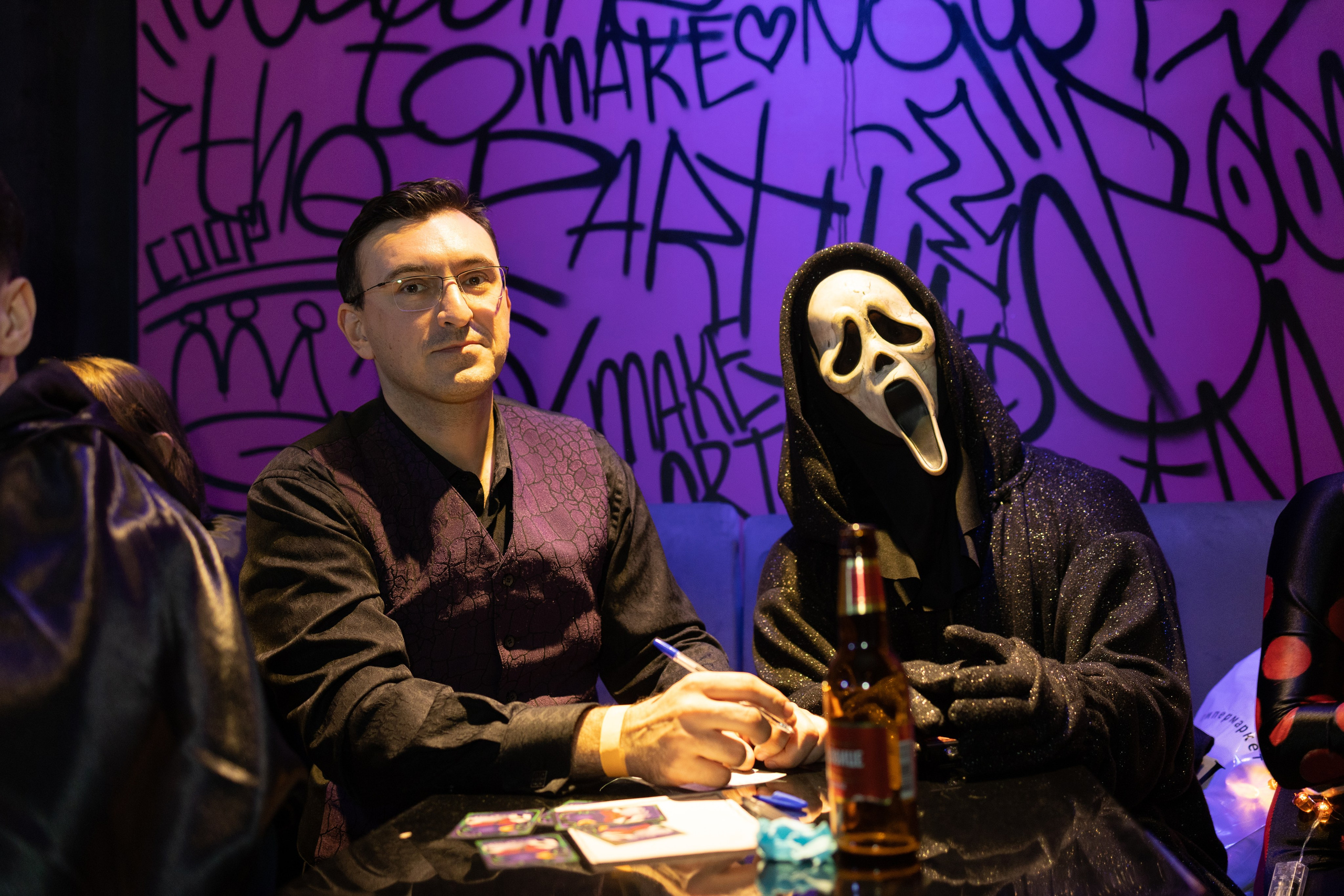 ГИКROLL: ночь Дракулы. Олег Катакинов| Репортажный фотограф в городе у моря (Владивосток)