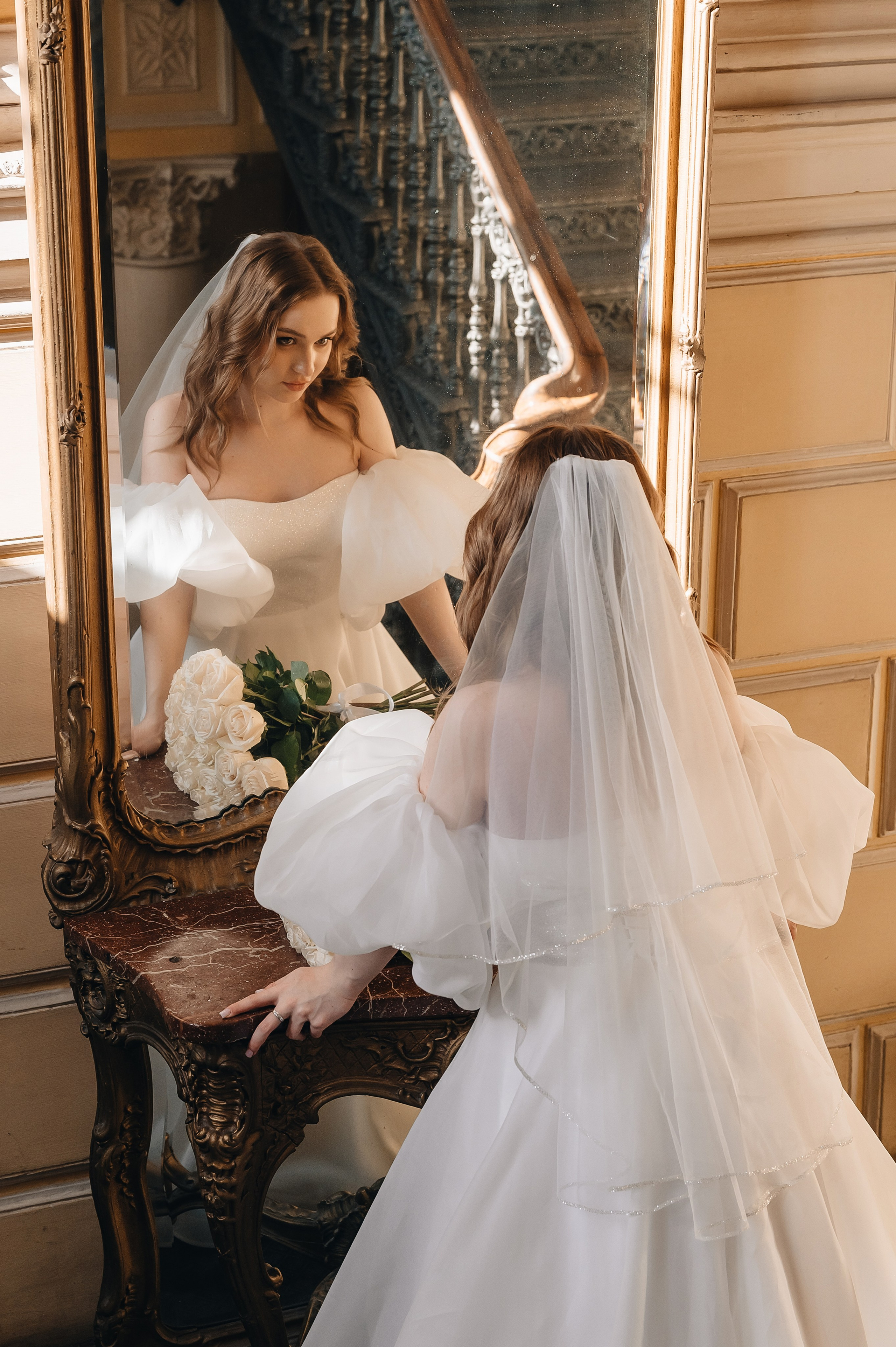 Свадебная фотосессия в библиотеке им. Пушкина. Портретный фотограф Москва Светлана Кашура