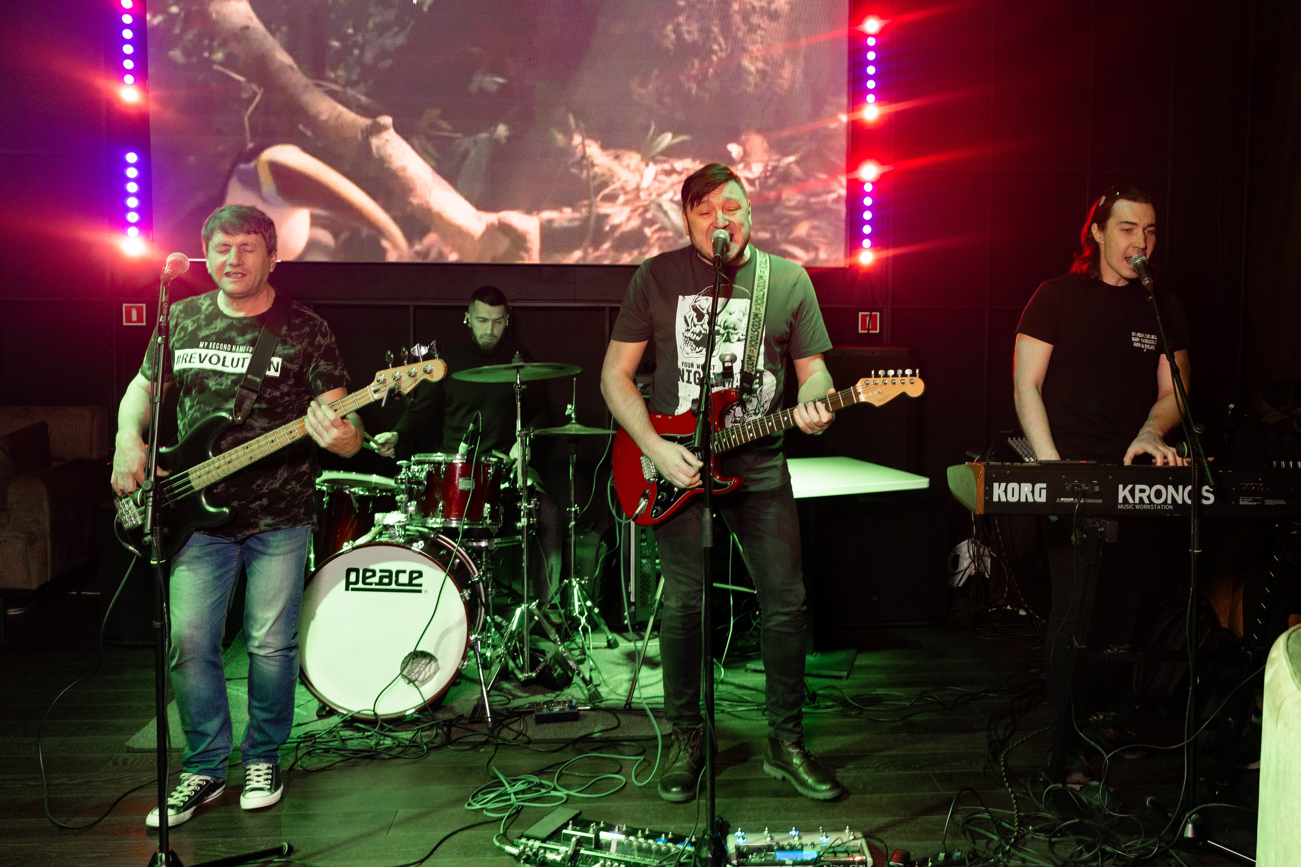 Мята Platinum Атлантис. Фотограф Никита Комаров