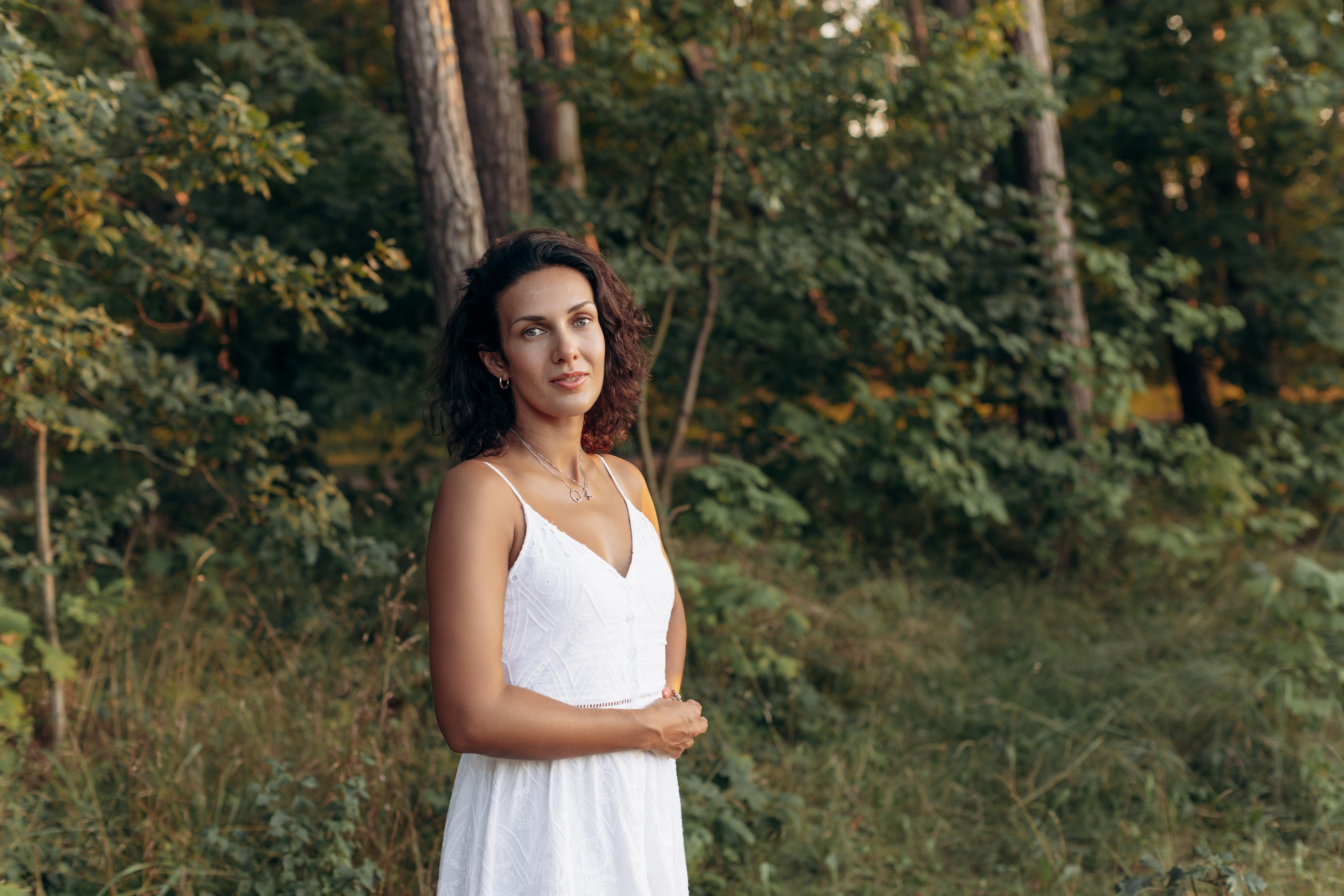 Подруги Пионеский Сосновый бор закат. Фотограф в Калининграде свадебная фотография, репортажная, фотосессии