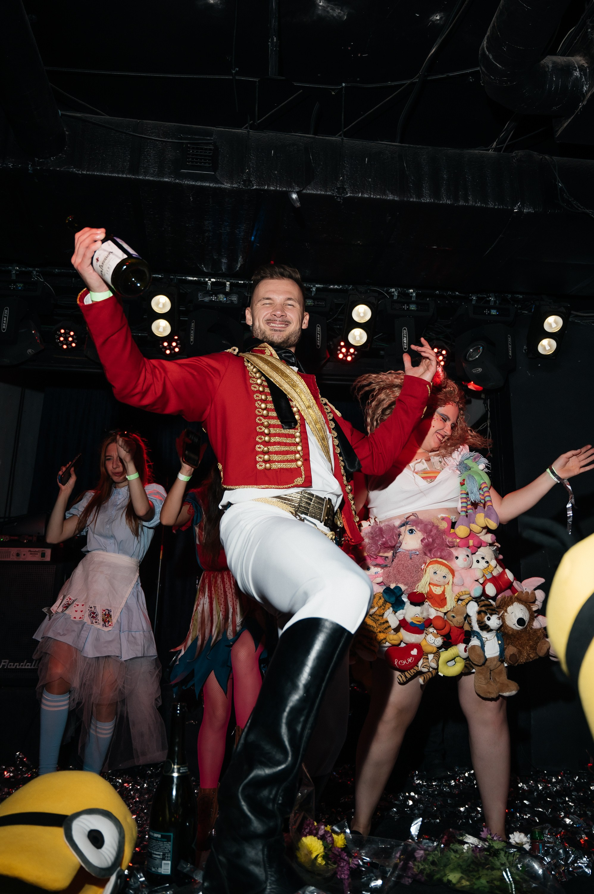 Репортажный фотограф на корпоратив и другие мероприятия. Свадебный и семейный фотограф в Краснодаре Марина Стёпа