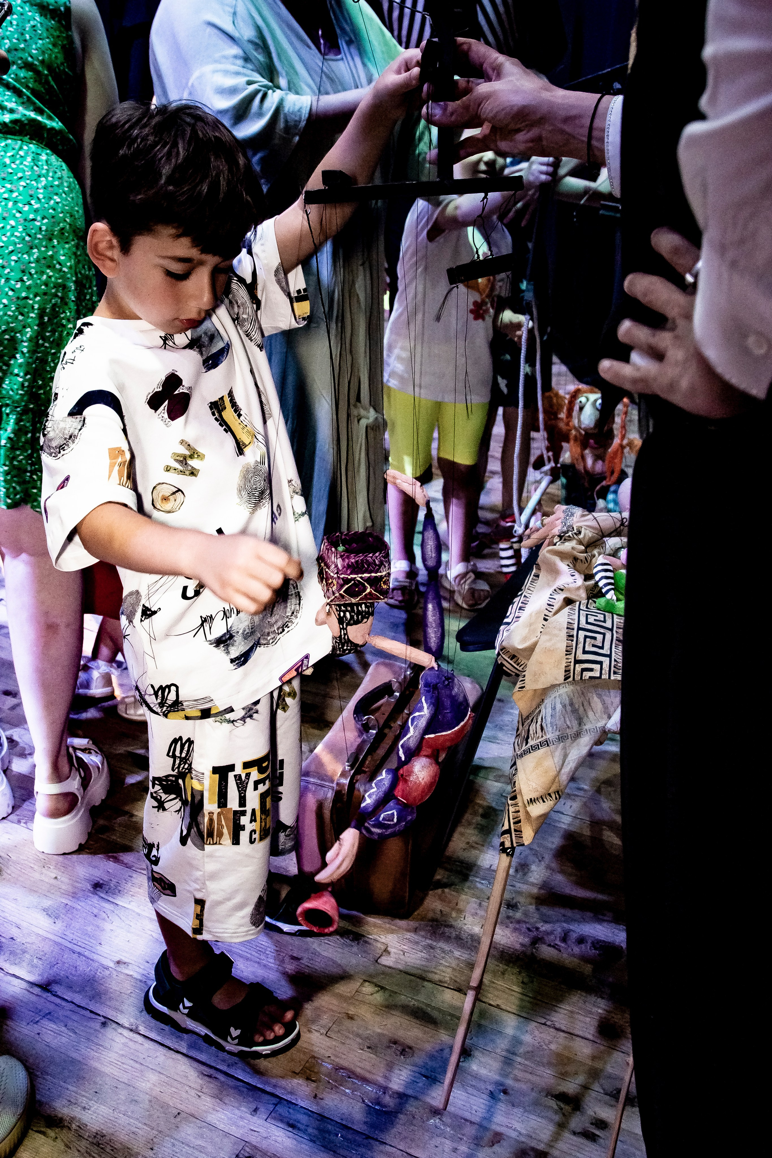 Цирк из Саквояжа спектакль театра САКВОЯЖ. Фотограф в Сочи Юрий Шептаев