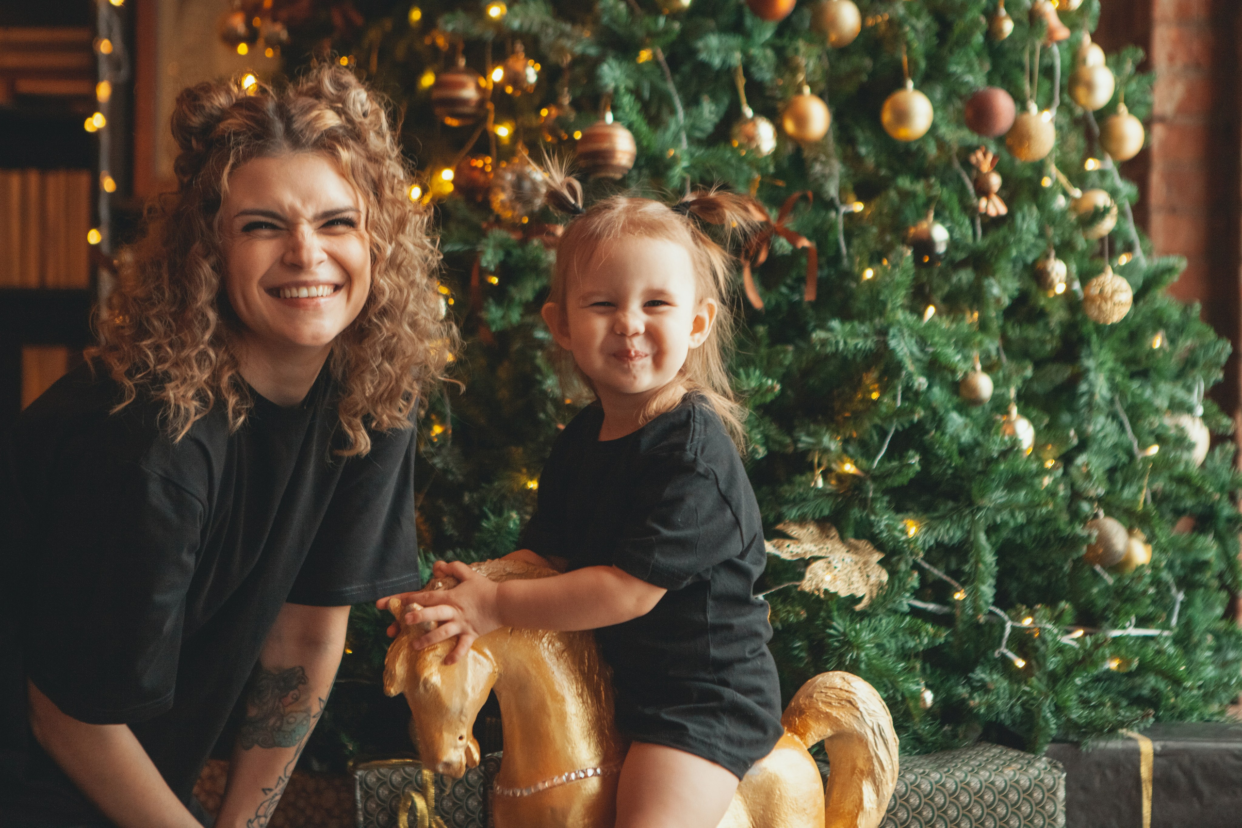 Новогодняя семейная фотосессия в студии. Фотограф Ольга Ефремова