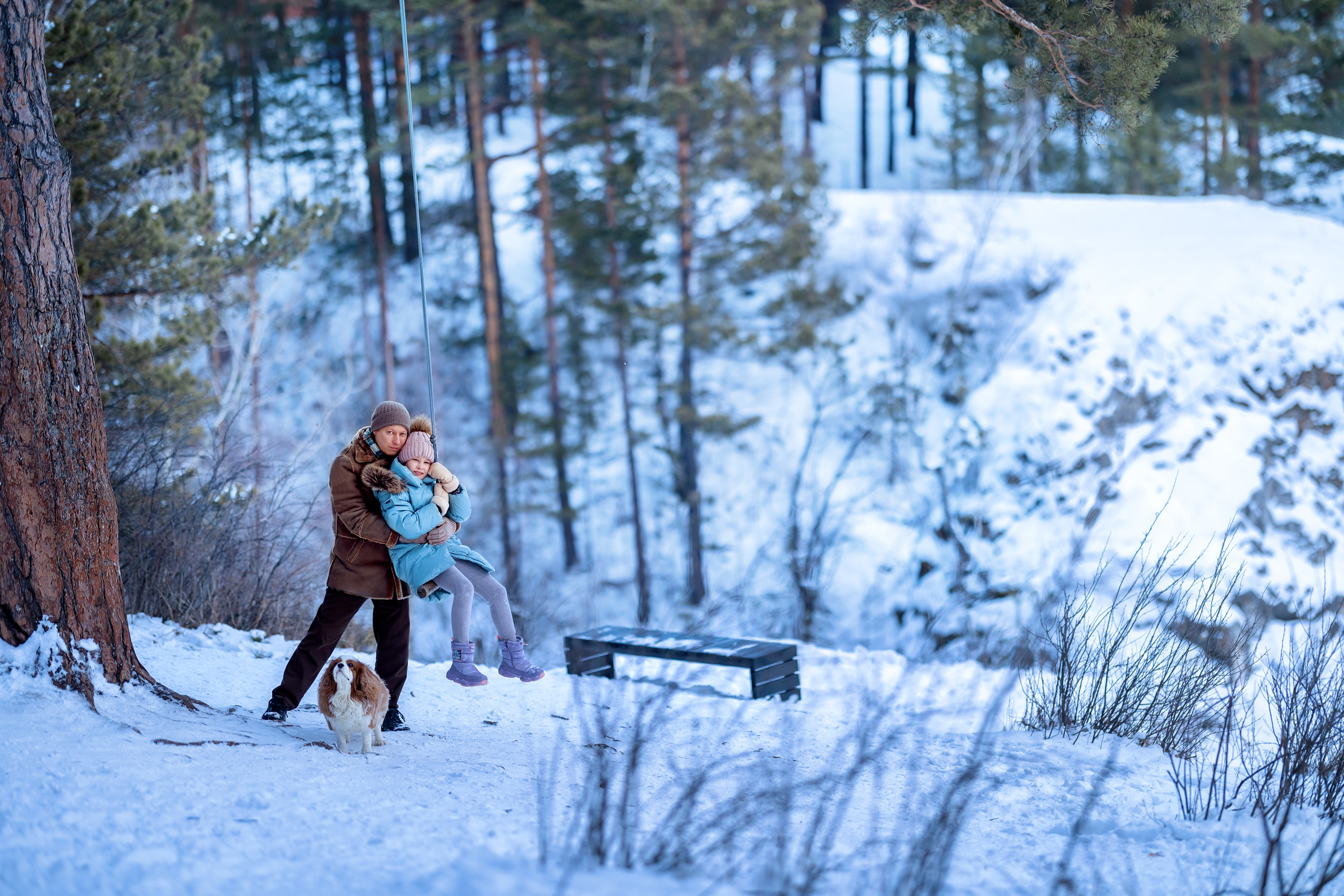 Зимняя фотосессия в лесу.