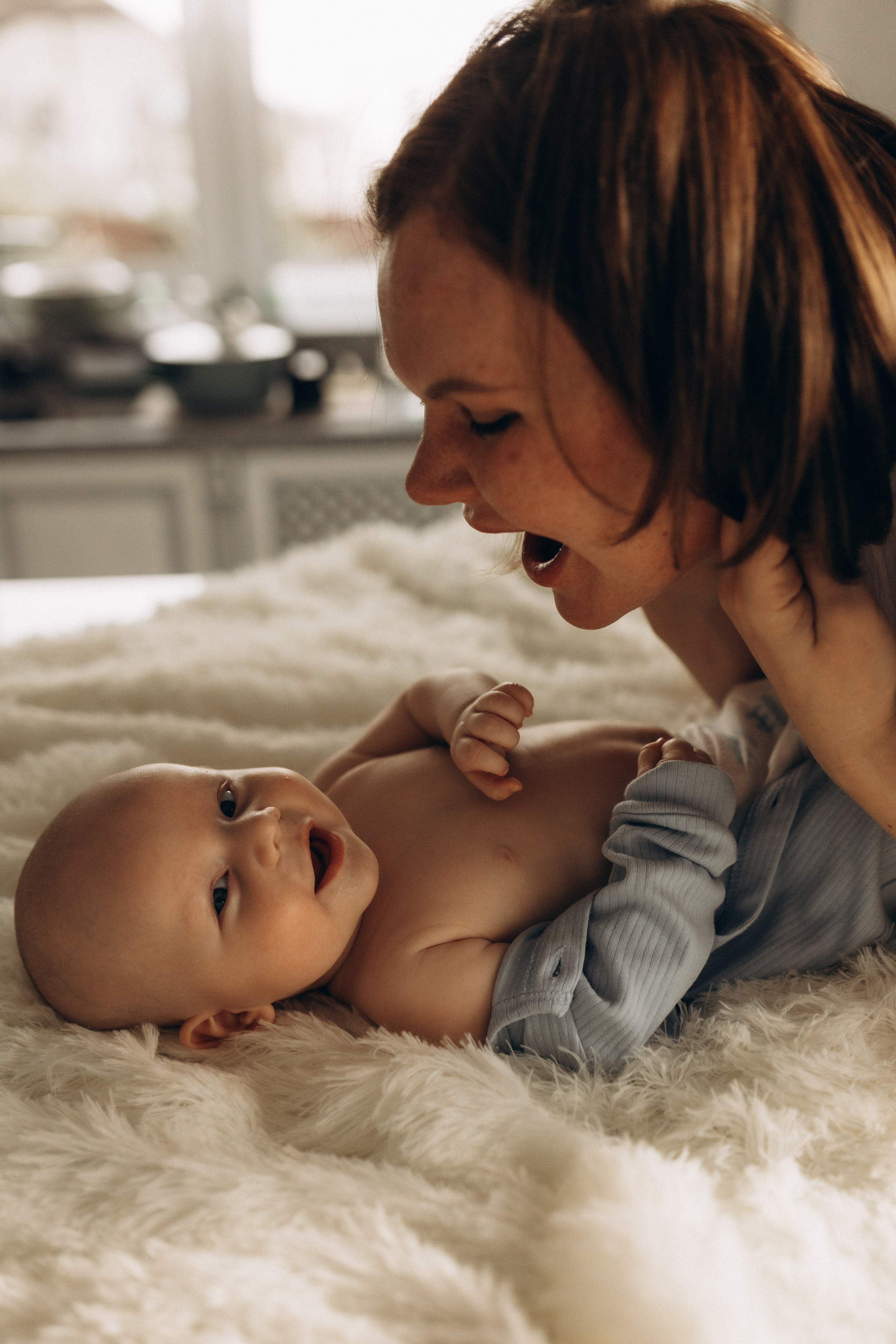 Александр Сергеевич с мамой и бабушкой 🤍. Фотограф Артем Бросов в Санкт-Петербурге и Дубае