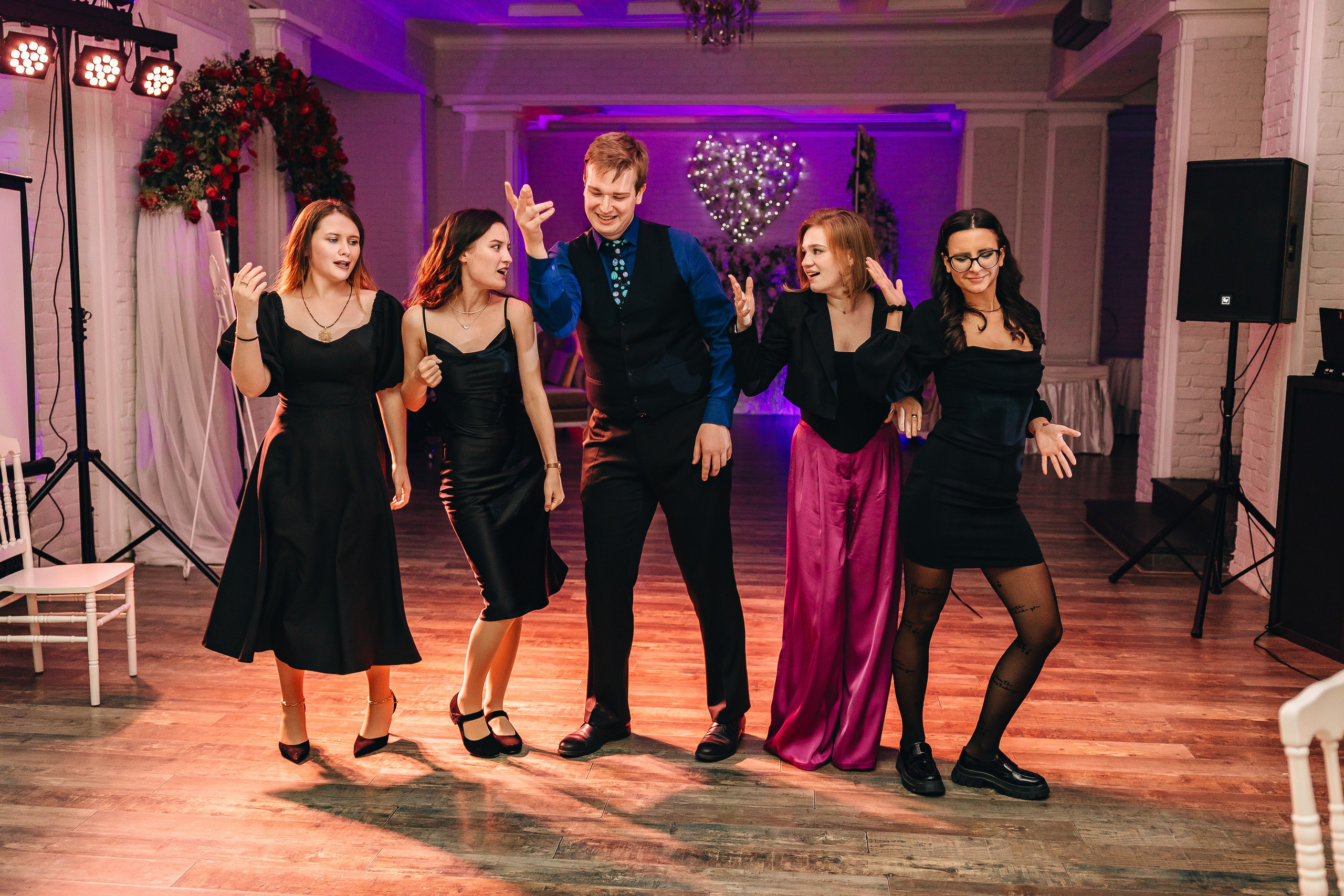 Роман и Александра. Свадебный фотограф и видеограф — Сергей и Дарья