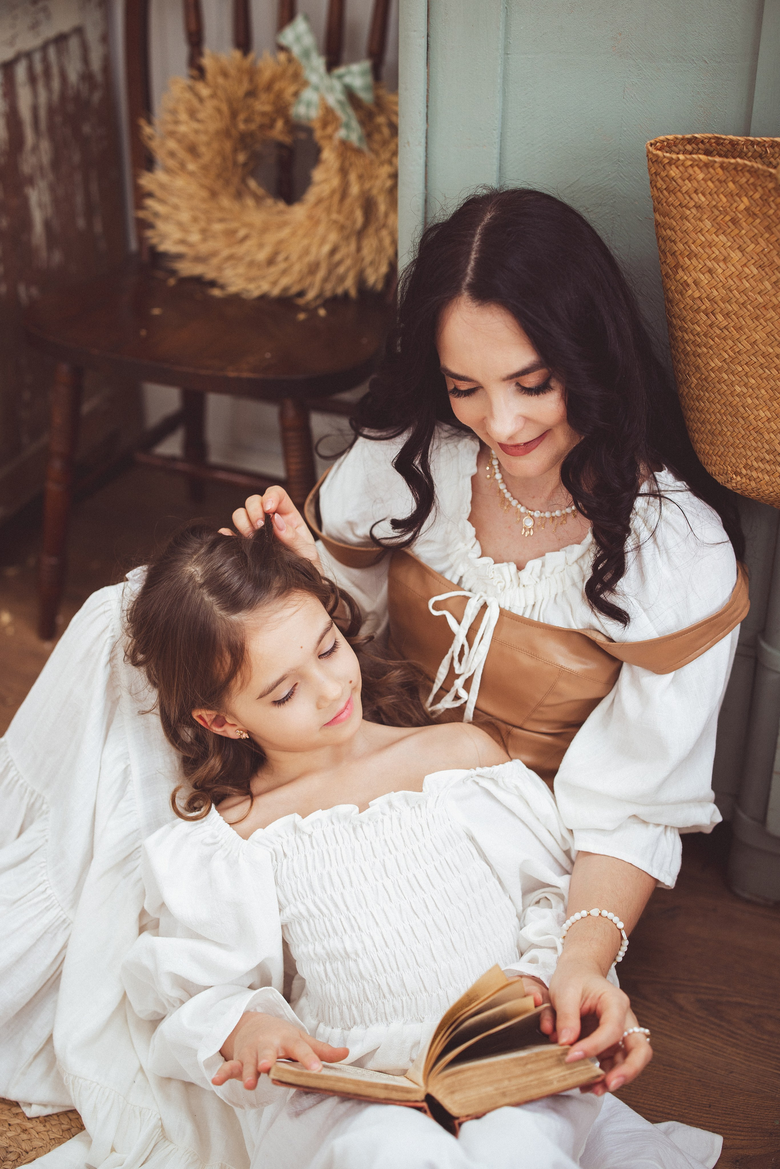 Пасхальные фотосессии в фотостудии Ольги Сурухановой, город Краснодар. Семейный и детский фотограф в Краснодаре Анна Трашкова