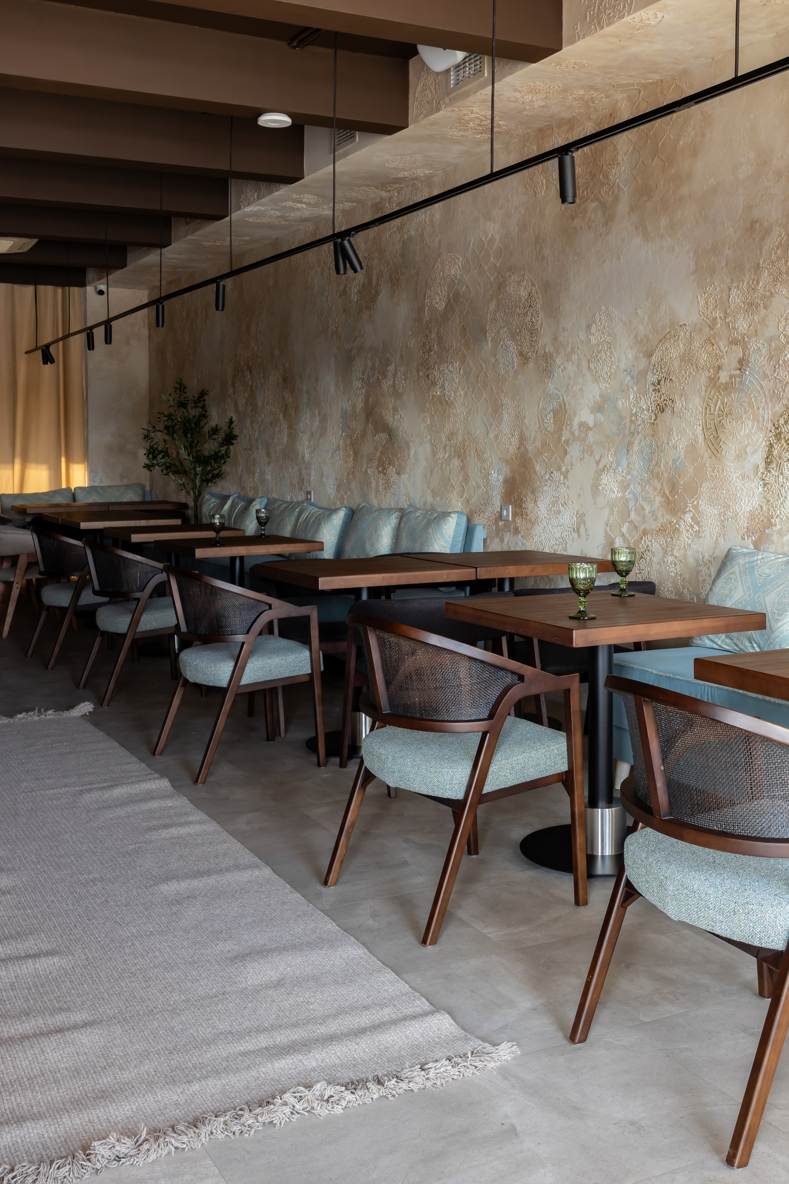 Съемка ресторана Грека Форте. Интерьерный, предметный и контент фотограф в Иркутске Наталья Карпова