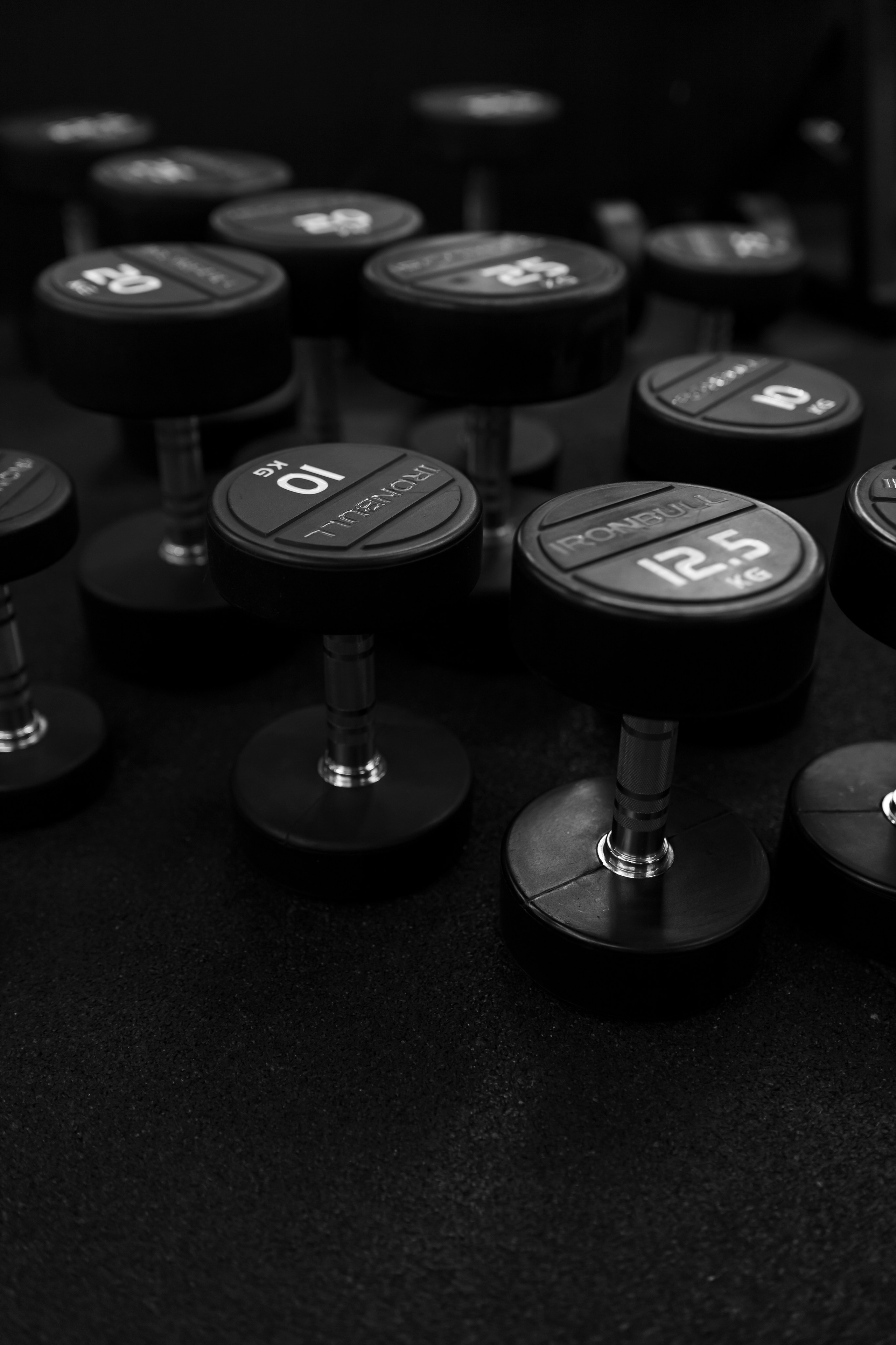 Контент съемка фитнес тренера. Интерьерный, предметный и контент фотограф в Иркутске Наталья Карпова