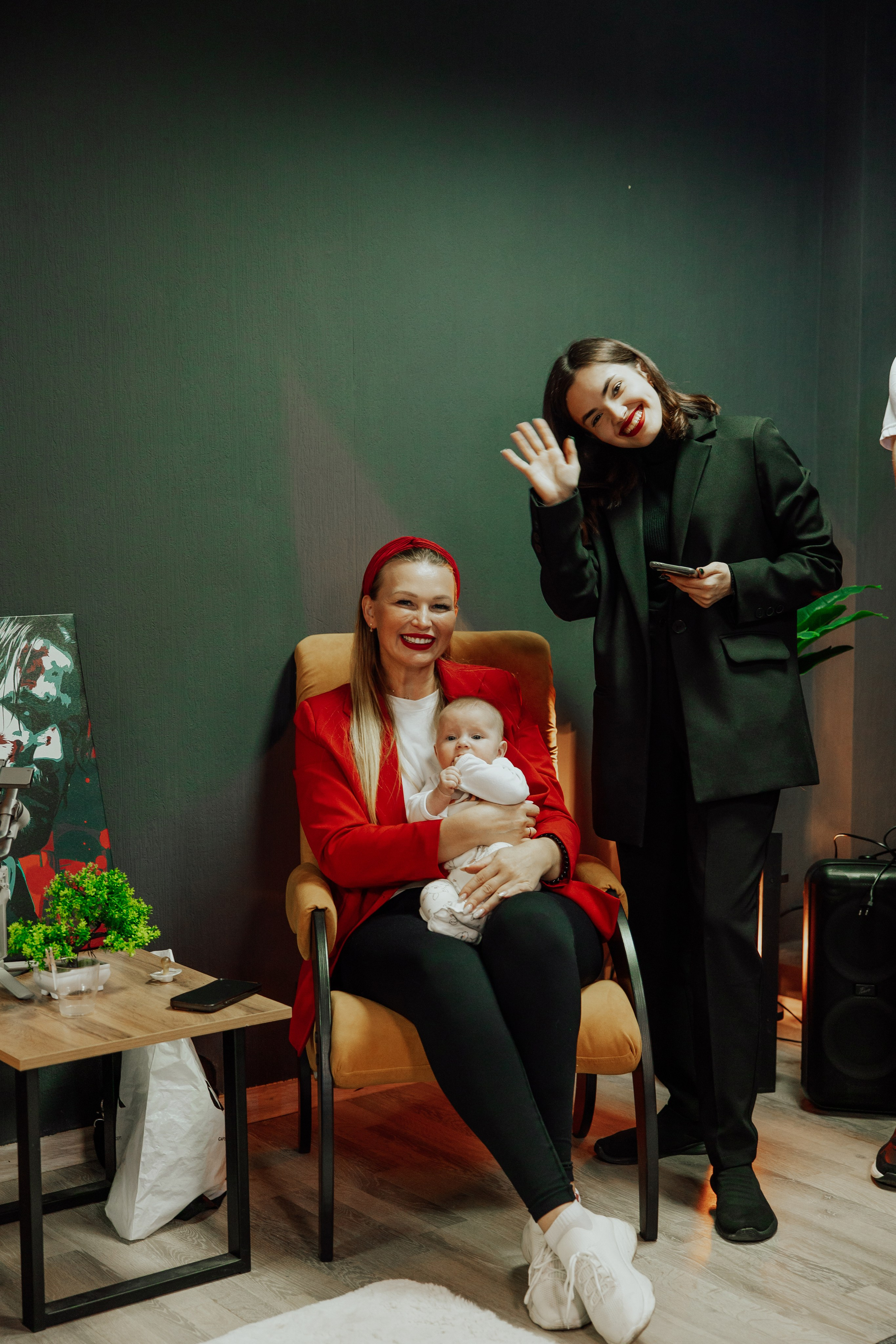 Окрытие студии «Много общего»