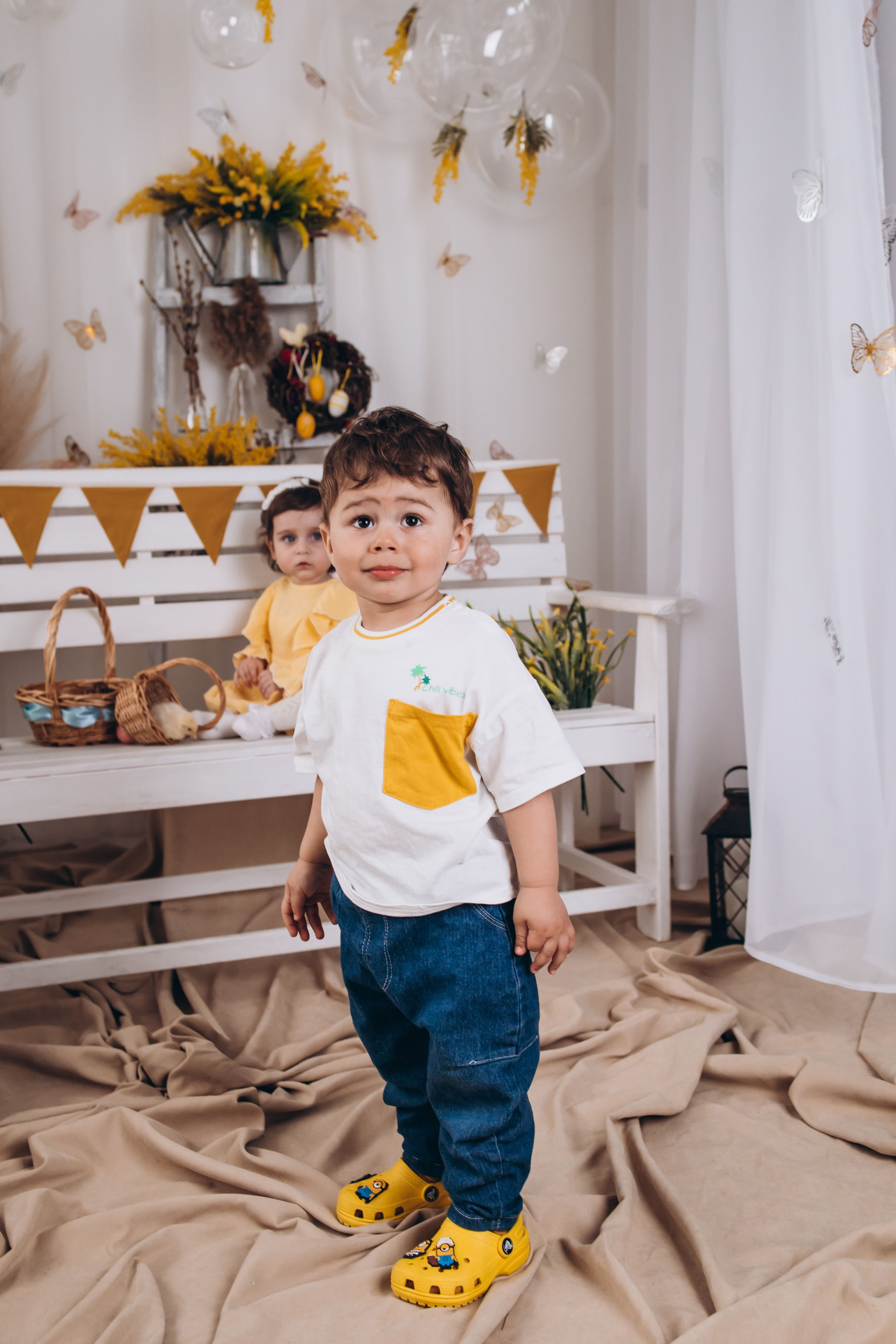 С цыплятами. Семейный фотограф Нижневартовск Тюмень Ефимова Ирина