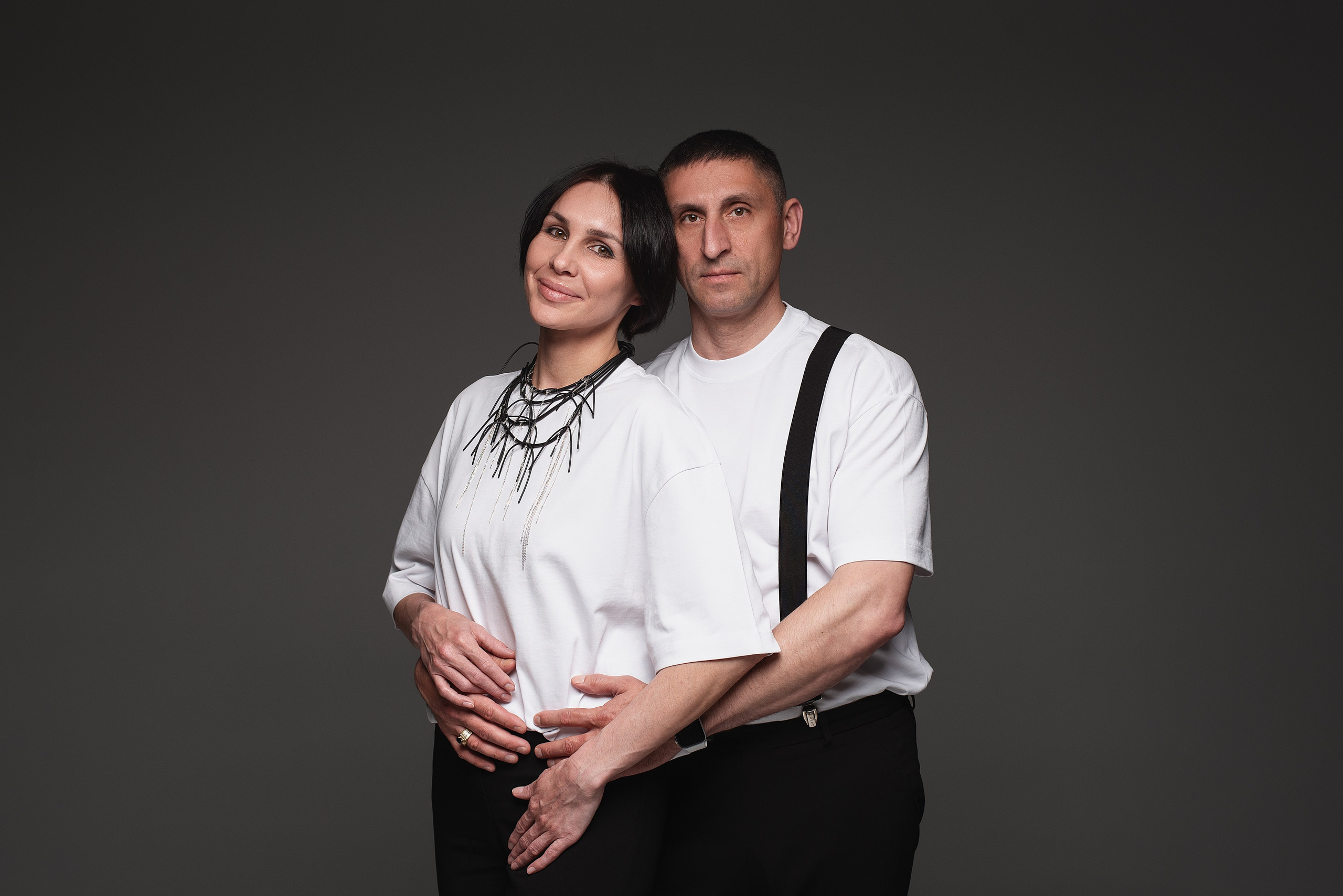 Семейная фотосессия на циклораме. Семейный фотограф в Южно-Сахалинске Анастасия Лимарева