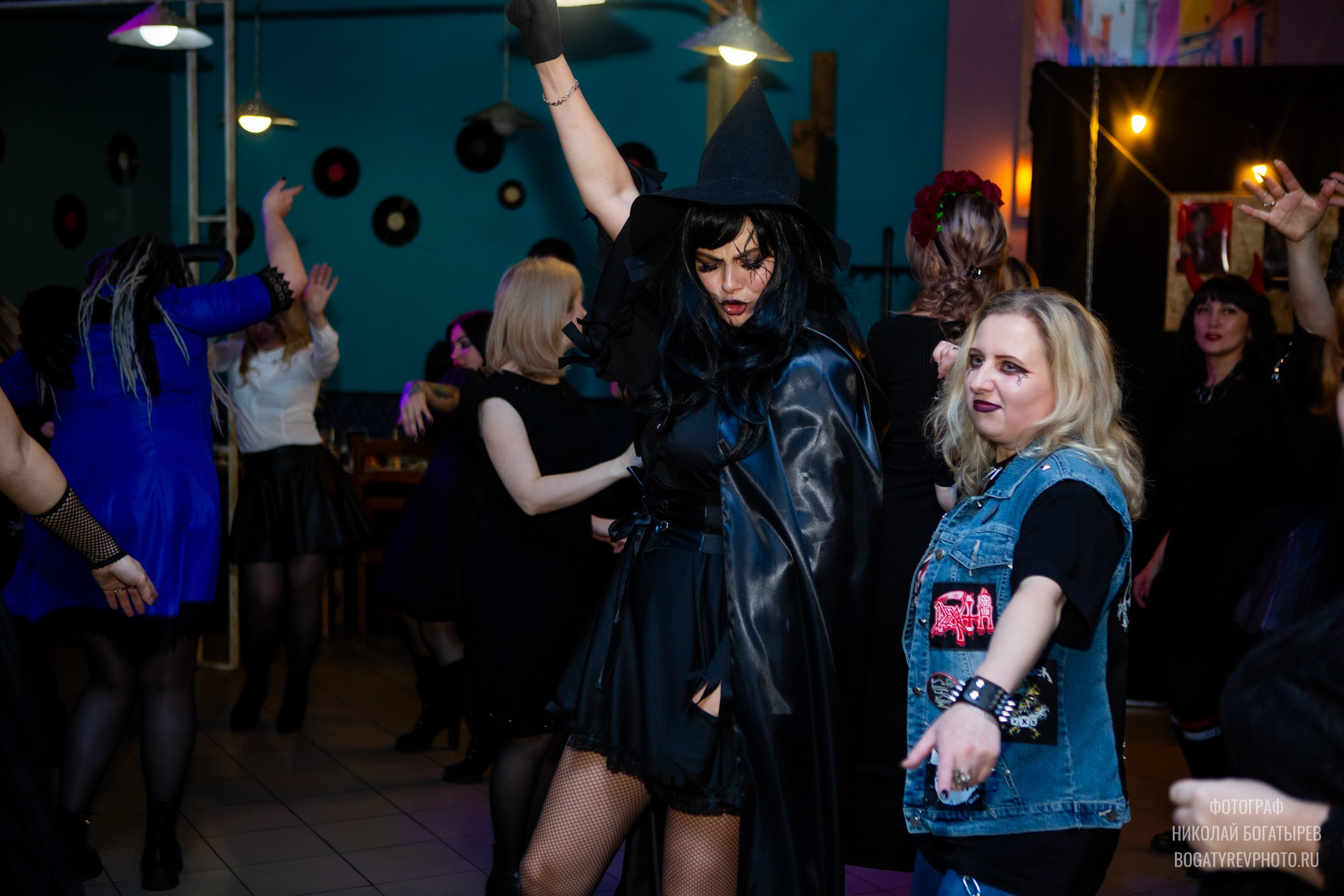 Вечеринка — Карнавал страха. Профессиональный фотограф в Мценске и Орловской области