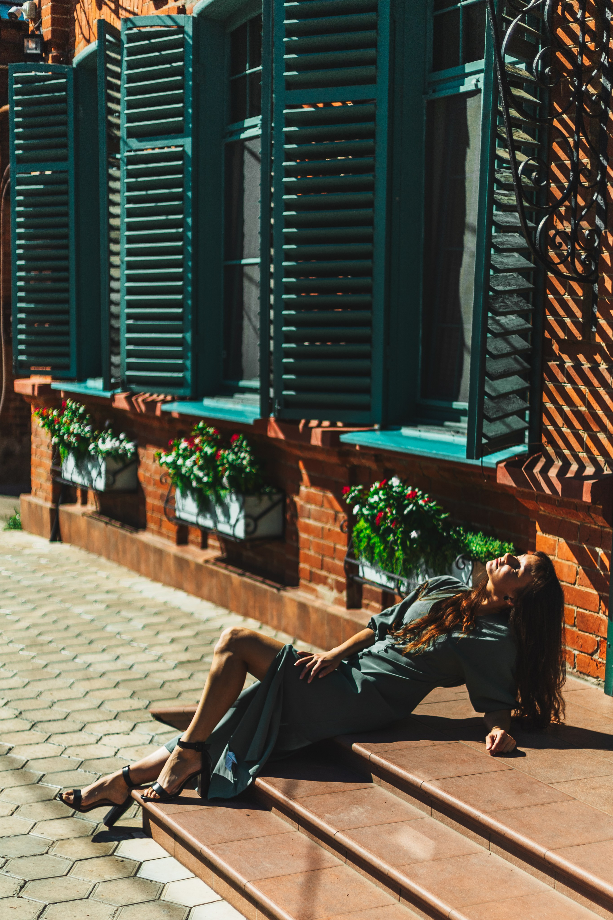 Юлия. Музей ''Дворец Алфераки'' и вокруг. Фотограф, Таганрог, Руслан Степущенко