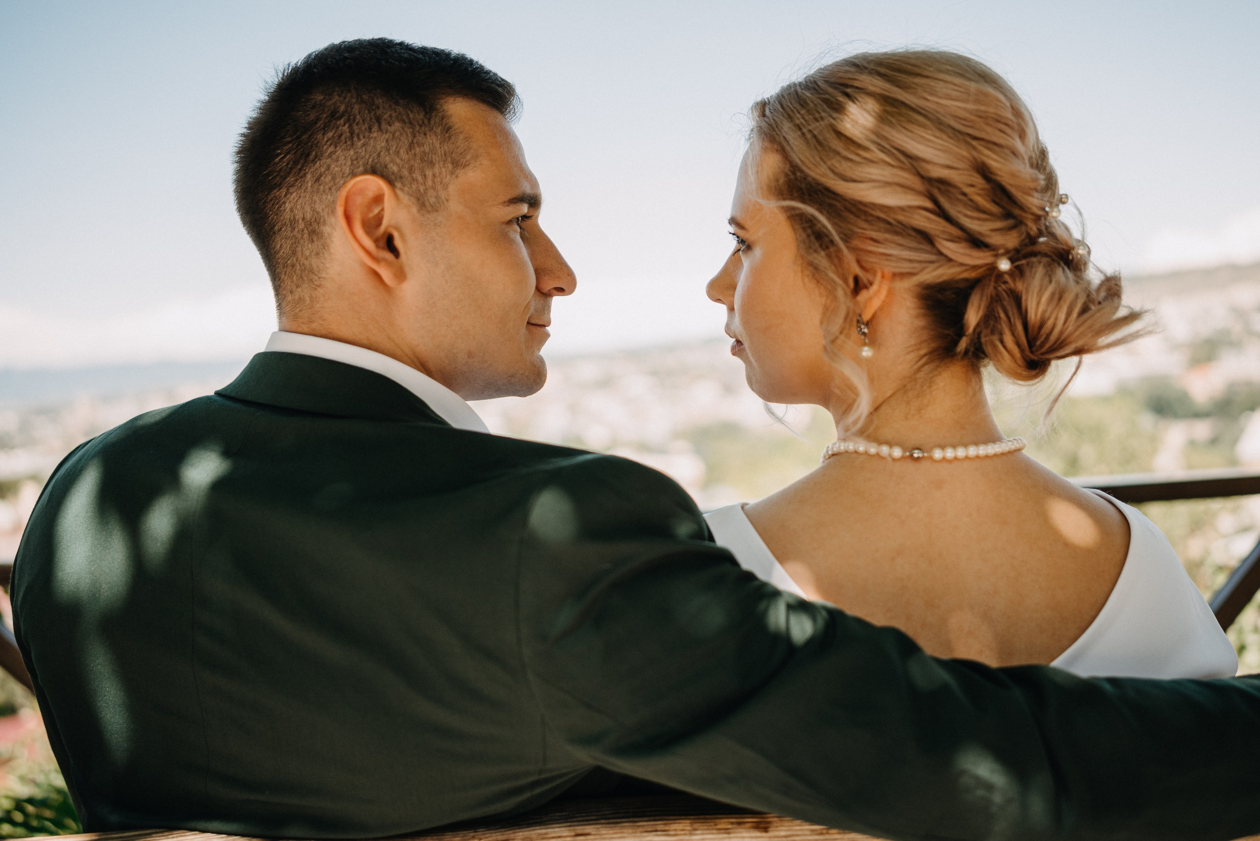 Свадебная прогулка Анны и Игоря. Портретный и свадебный фотограф в Тбилиси • xeniqo