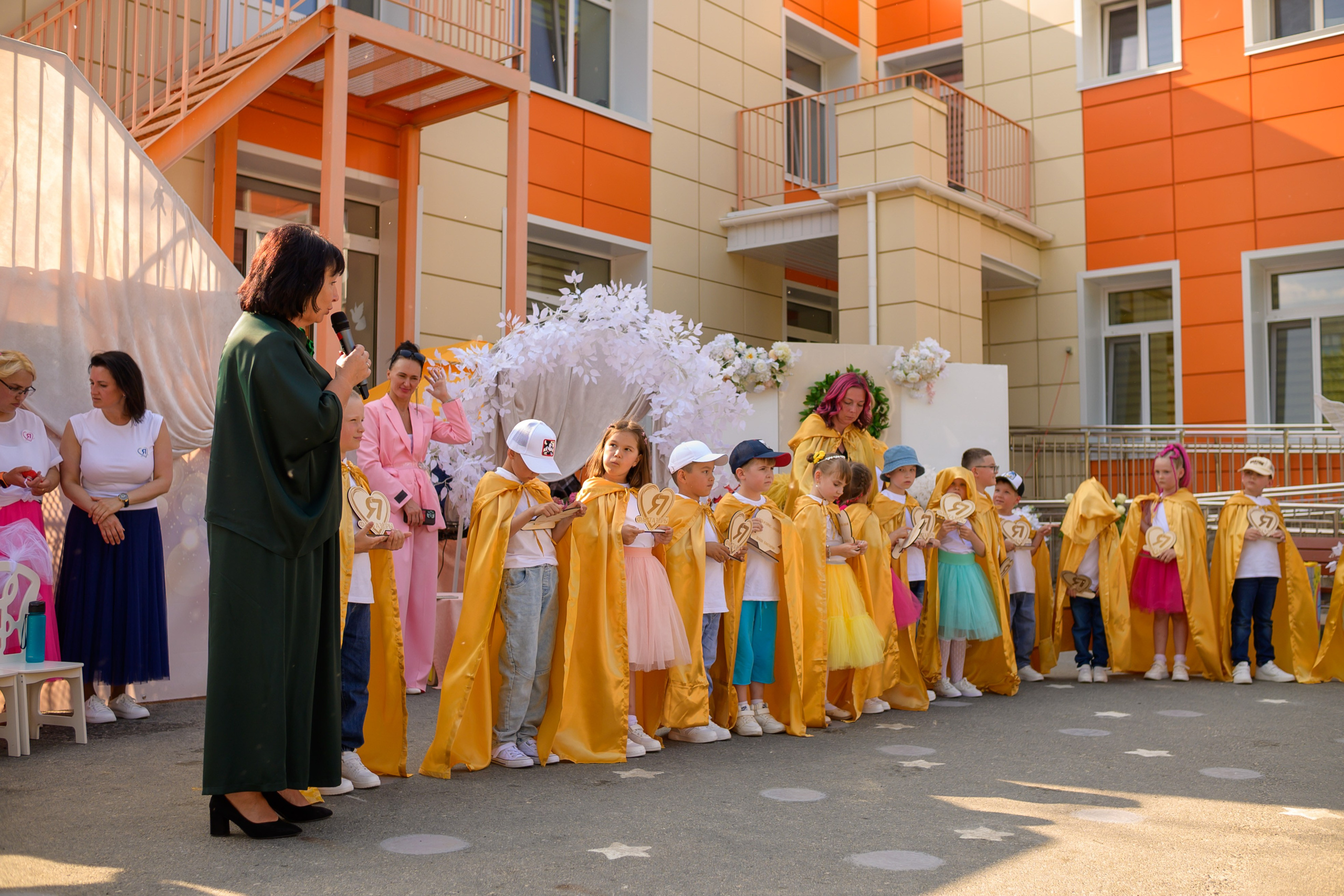 Репортаж выпускного группа «Фантазёры» 3 садик. Фотограф новорожденных, семейный детский в Тюмени Татьяна Морозова