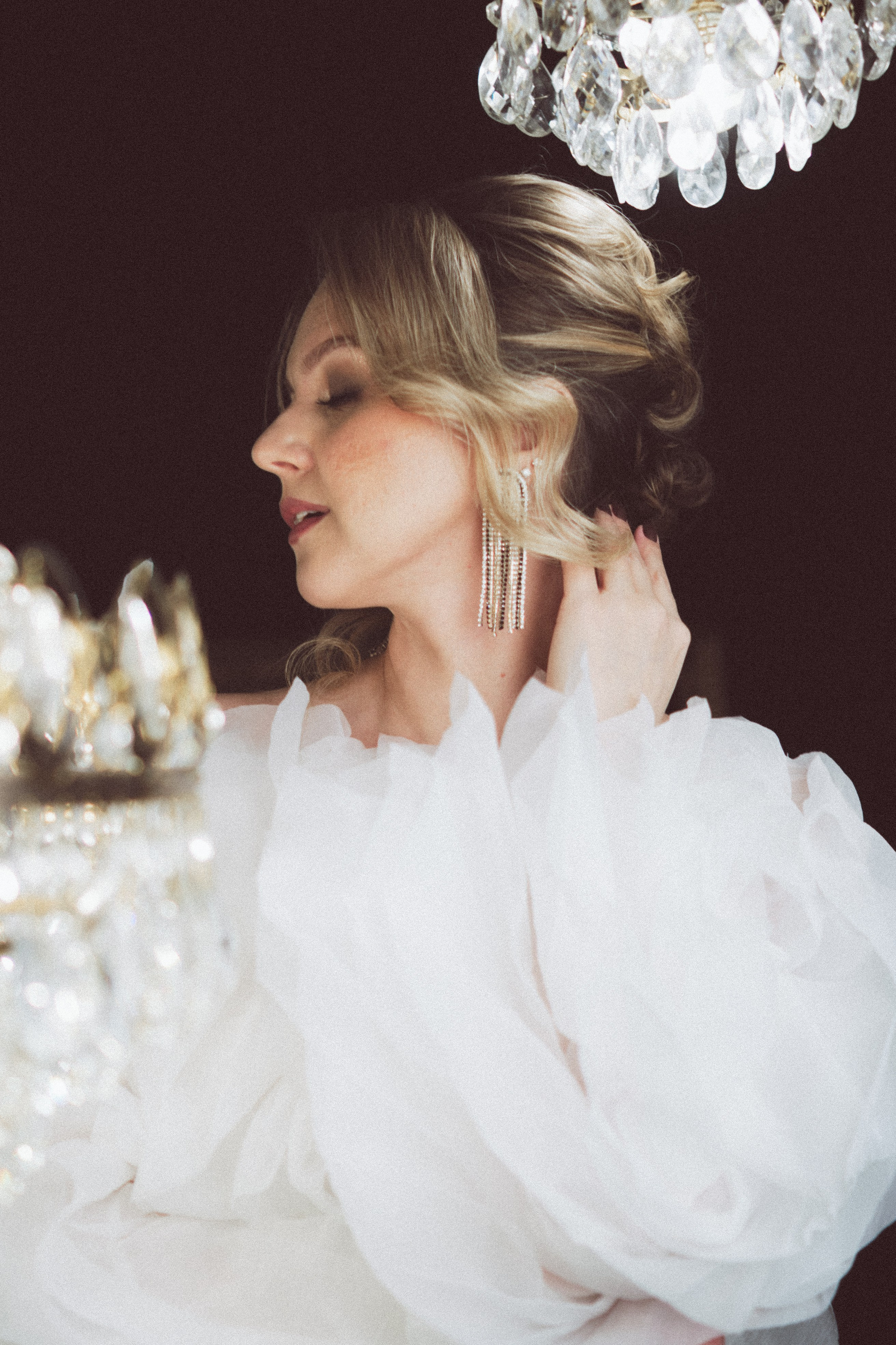 НОВОГОДНЯЯ ФОТОСЕСИИЯ В СТУДИИ ДЛЯ ДЕВУШКИ И ПРОГУЛКА ПО ЧЕРНЫШЕВСКОЙ. Профессиональный фотограф, Санкт-Петербург — Виктория Богомолова