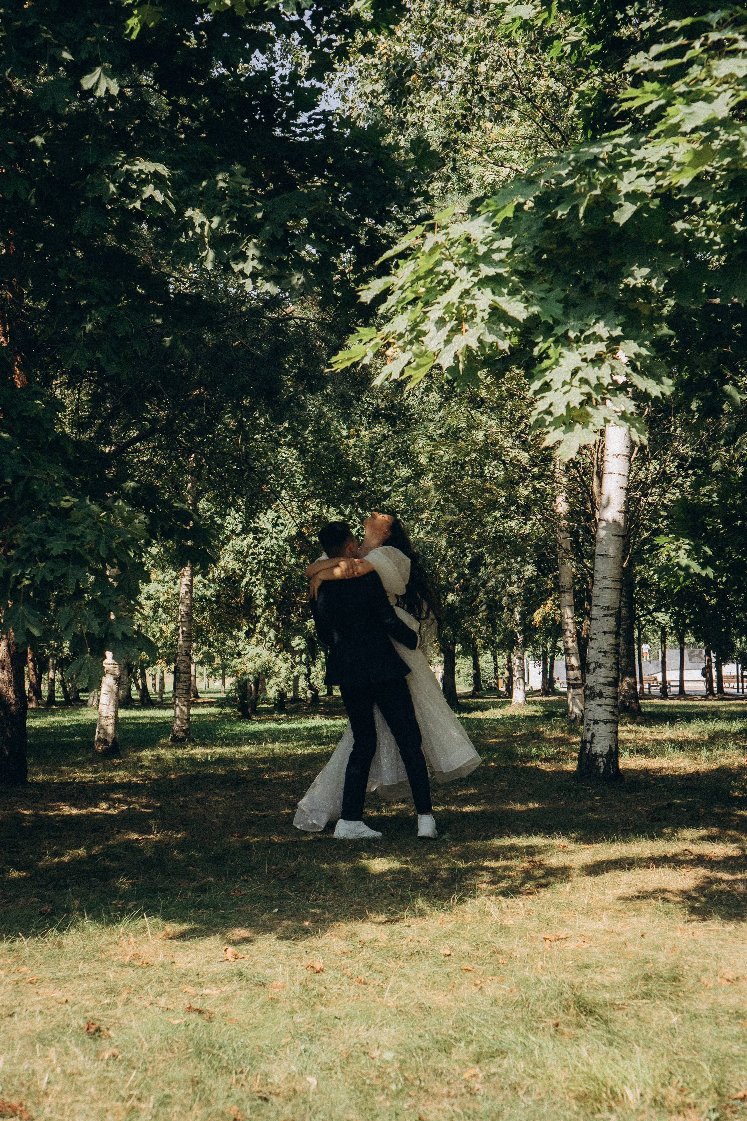СВАДЕБНАЯ СЬЕМК В ПАРКЕ 300-ЛЕТИЯ. Профессиональный фотограф, Санкт-Петербург — Виктория Богомолова