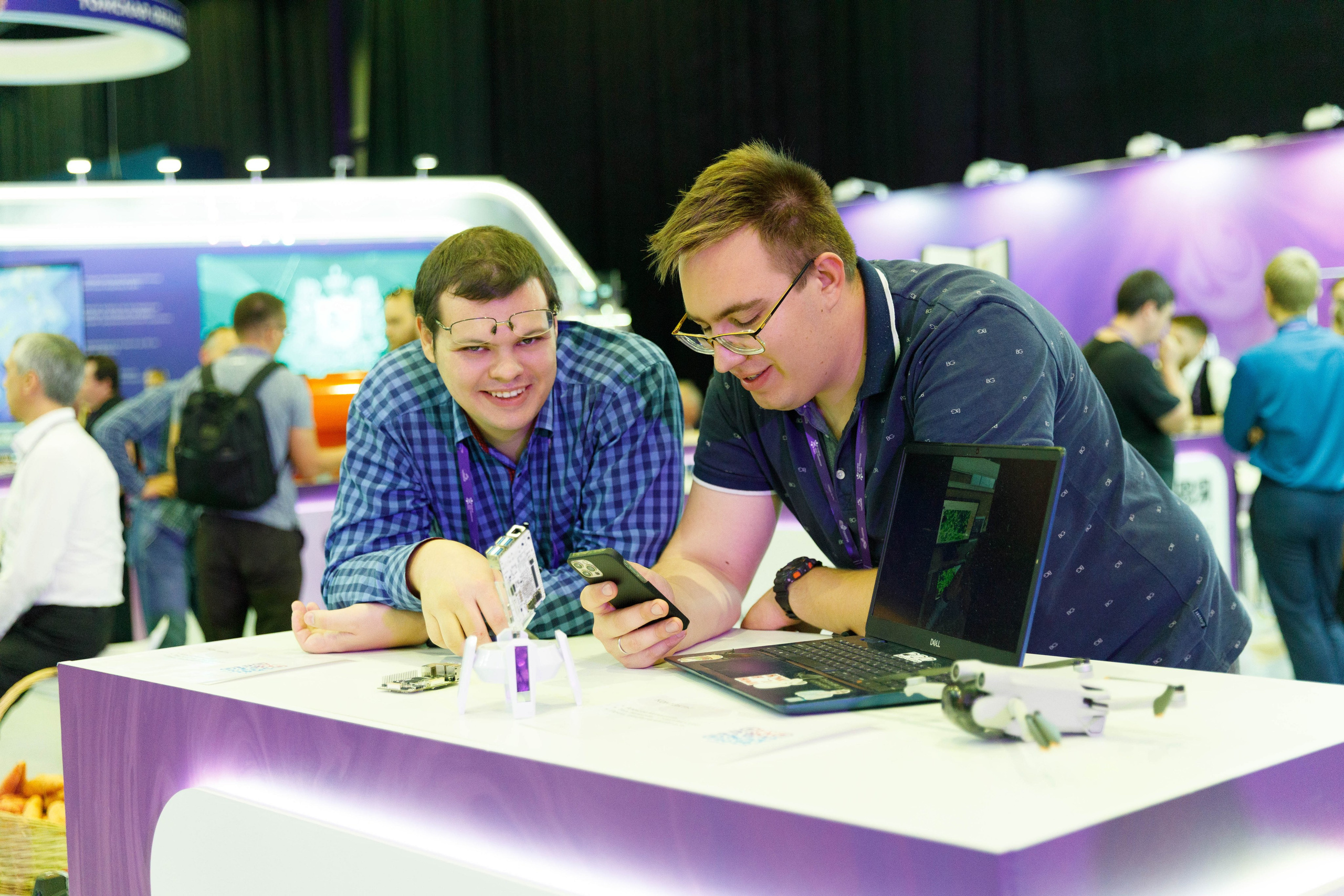 ТЕХНОПРОМ 2025 г. Репортажный фотограф в Новосибирске Алена Помазунова