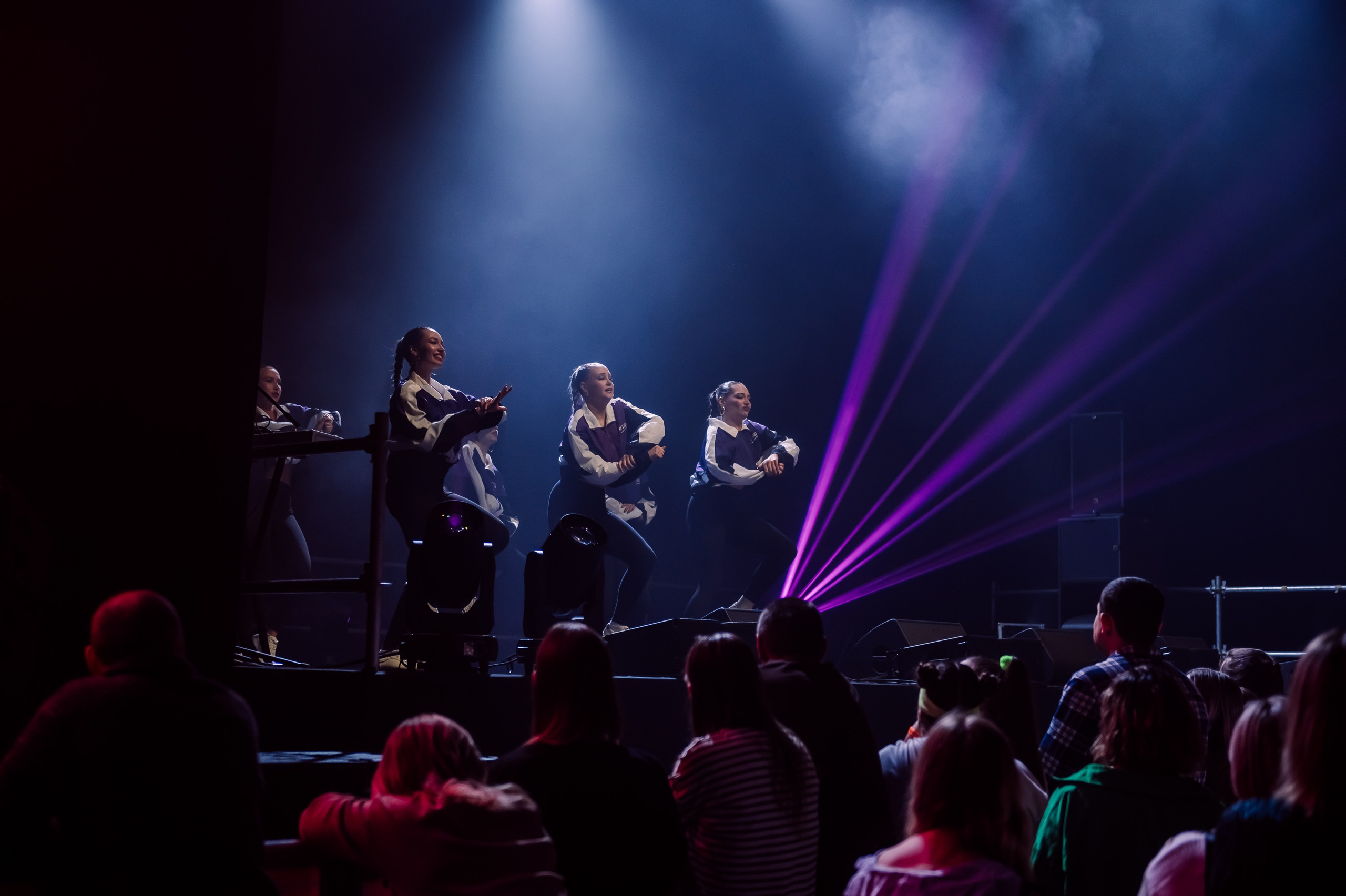 Дискач 90-х в Кемерово, СРК Арена. Детский фотограф, семейный фотограф и репортажи в Кемерово