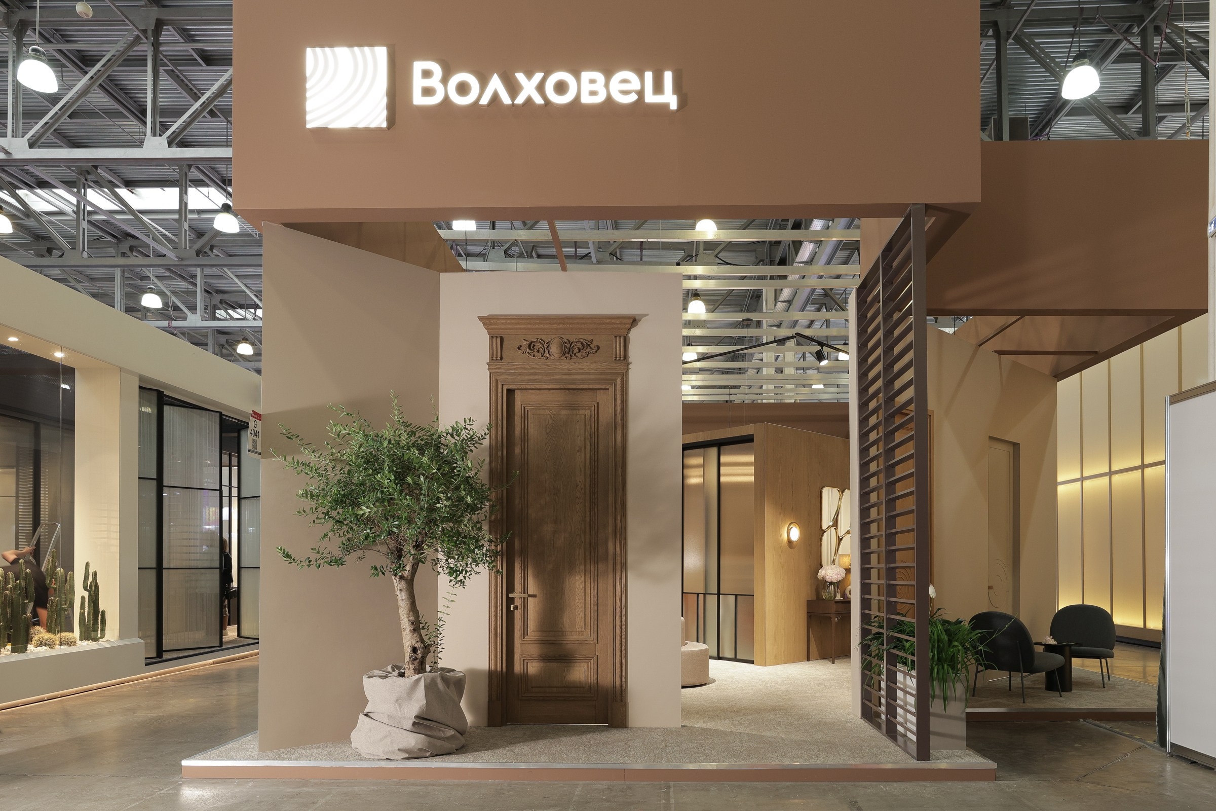 /РЕПОРТАЖ/ Выставка МосБилд. 2024. Свадебный фотограф Великий Новгород Станислав Кособудский