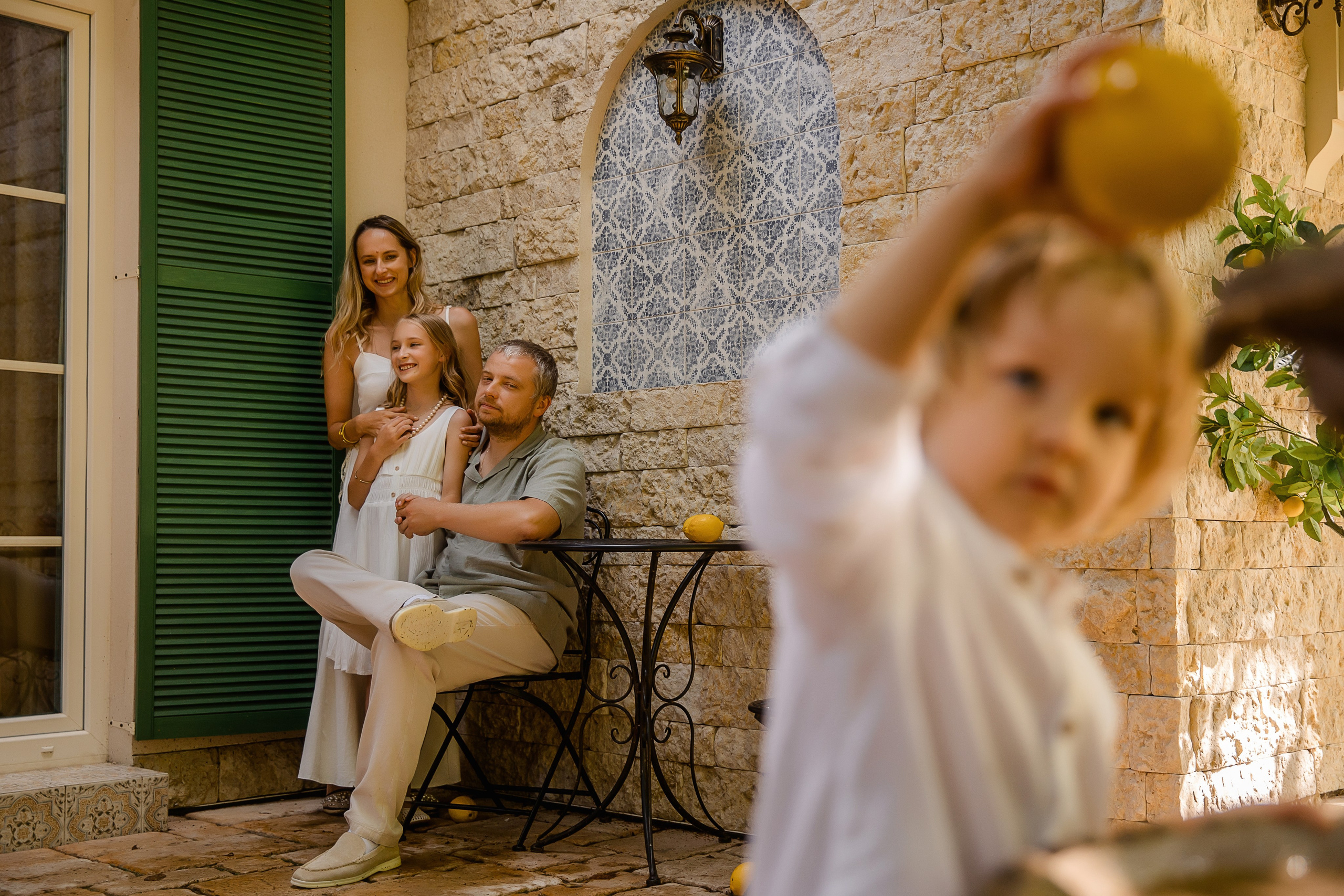 Итальянская дача в Подмосковье или в гостях у бабушки. Семейный и детский фотограф в Москве Вера Ускова