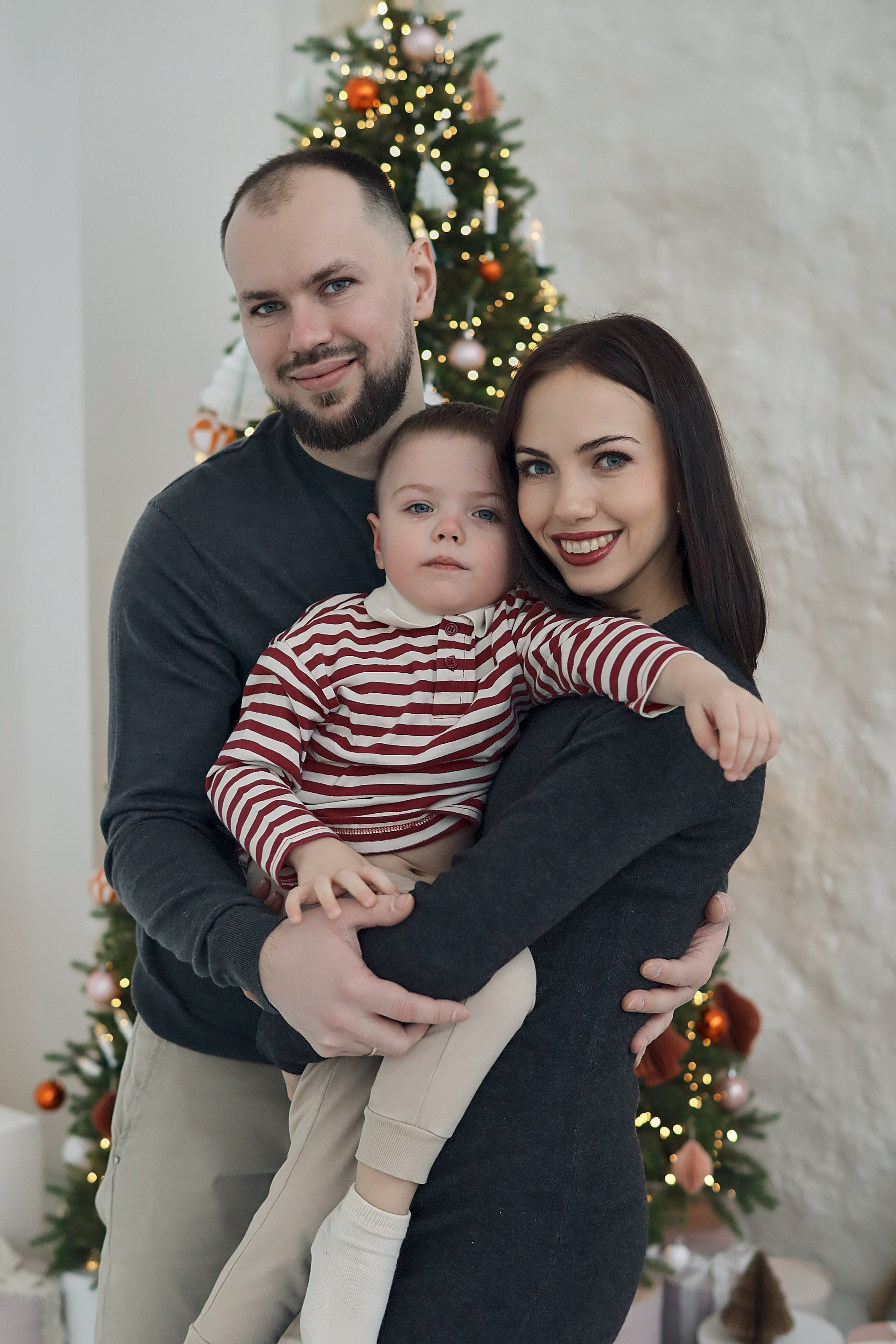 Семейная новогодняя. Фотограф в Екатеринбурге Елизарова Юлия