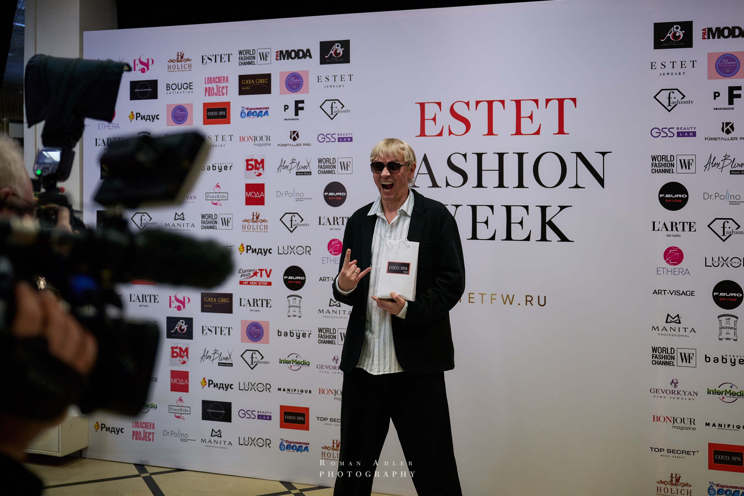ESTET FASHION WEEK ВЕСНА — 2025. Фотограф Роман Адлер