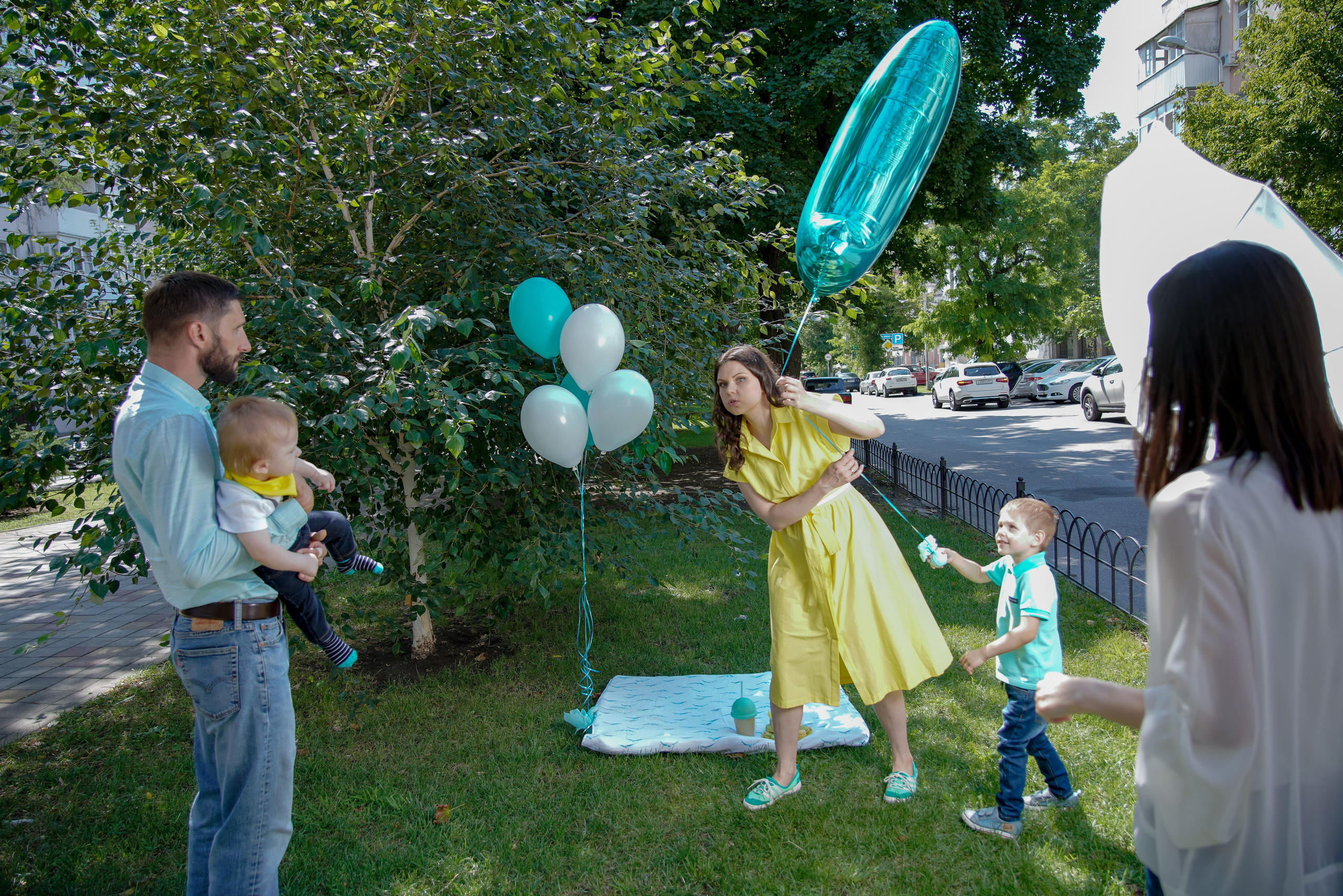 1 год)). Max Matvich and Victoria Basova are professionals in their field