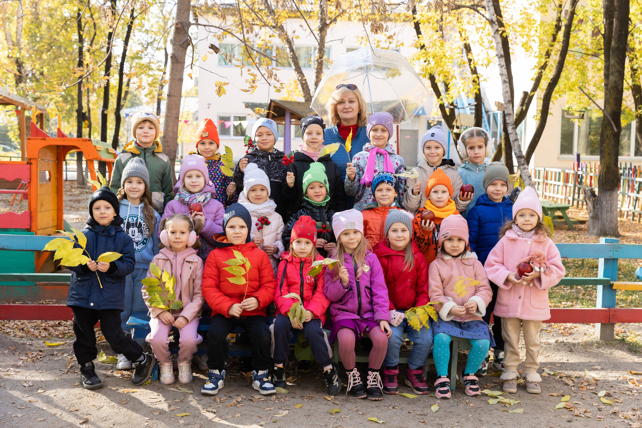 Здесь ^ Осенняя фотосессия. Семейный, детский, школьный фотограф в Благовещенске Яна Белоусова