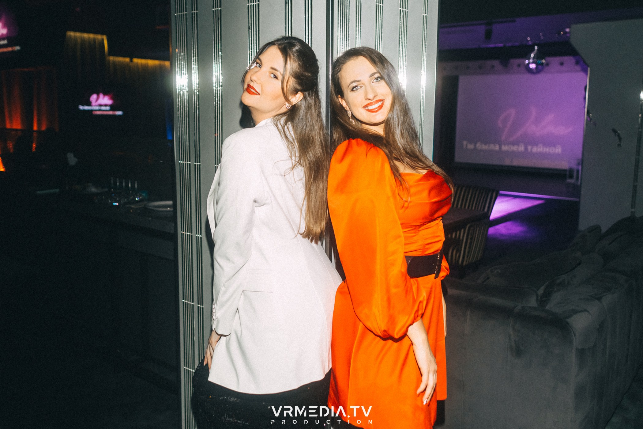 MERRY CHRISTMAS в караоке-баре «Volna»