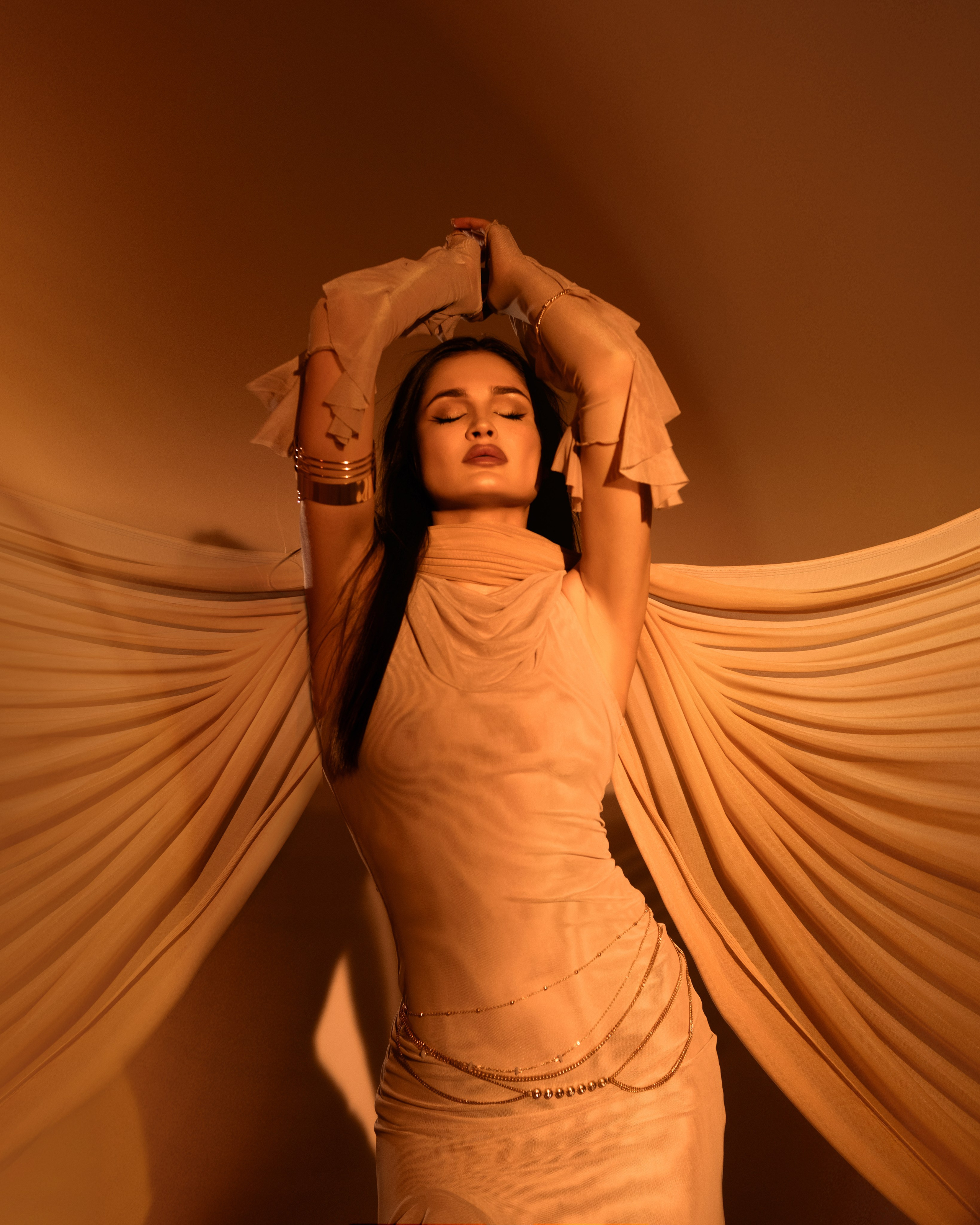 Дюна. Портретная и Fashion фотосъемка в Москве КРИС KISS. Лукбуки и каталоги