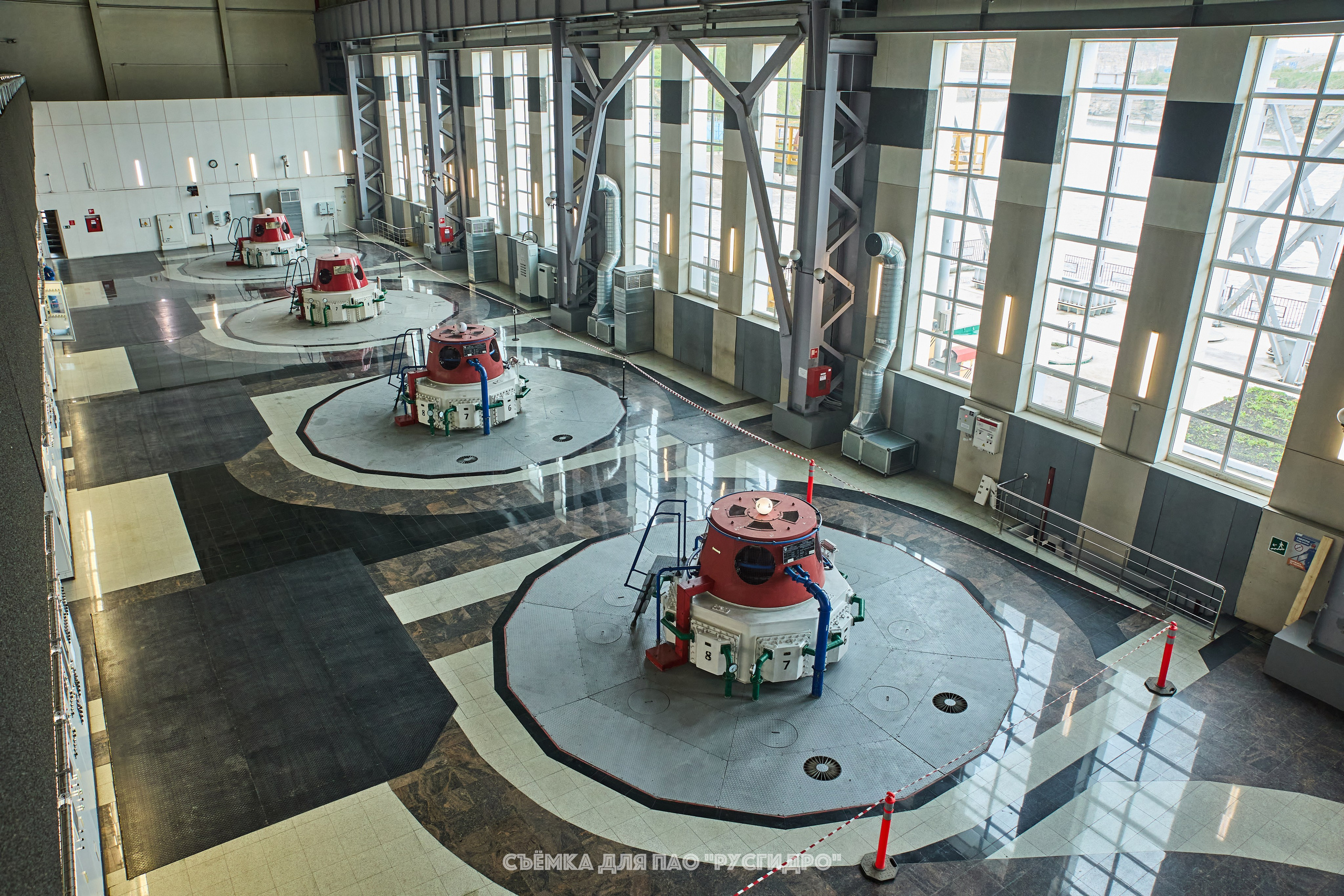 ПАО «РусГидро». Горный фотограф на Кавказе Никита Першин