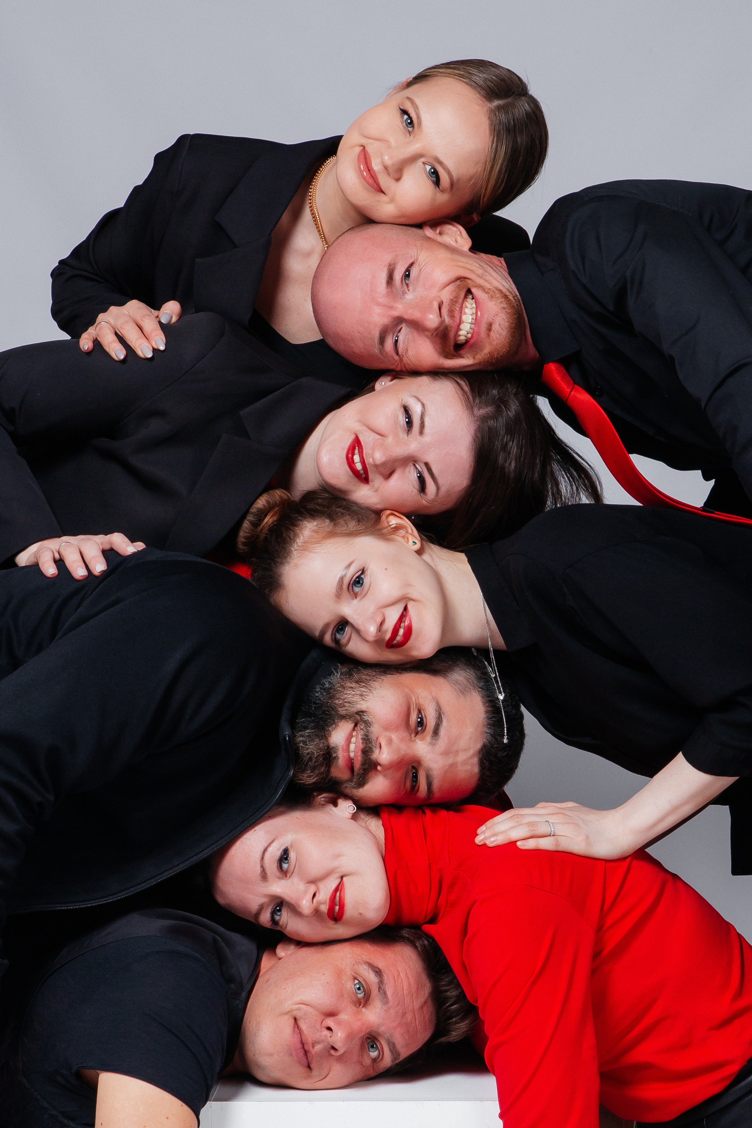 Белый фон. Фото дети. Выпускные альбомы Нижний Тагил