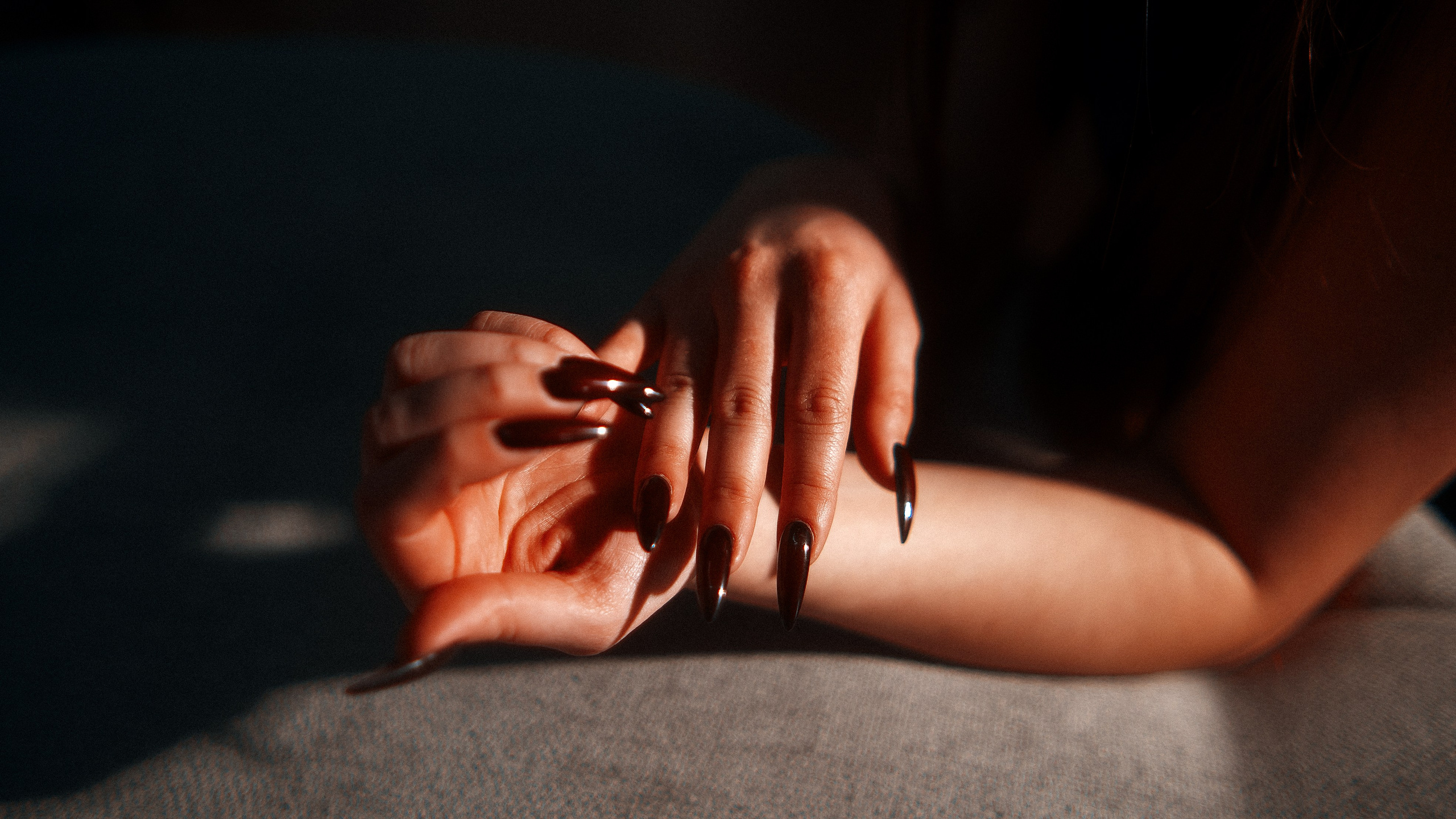 Фотосессия в студии для Полины в Новосибирске. Фотограф в Новосибирске Владислав Унтерберг