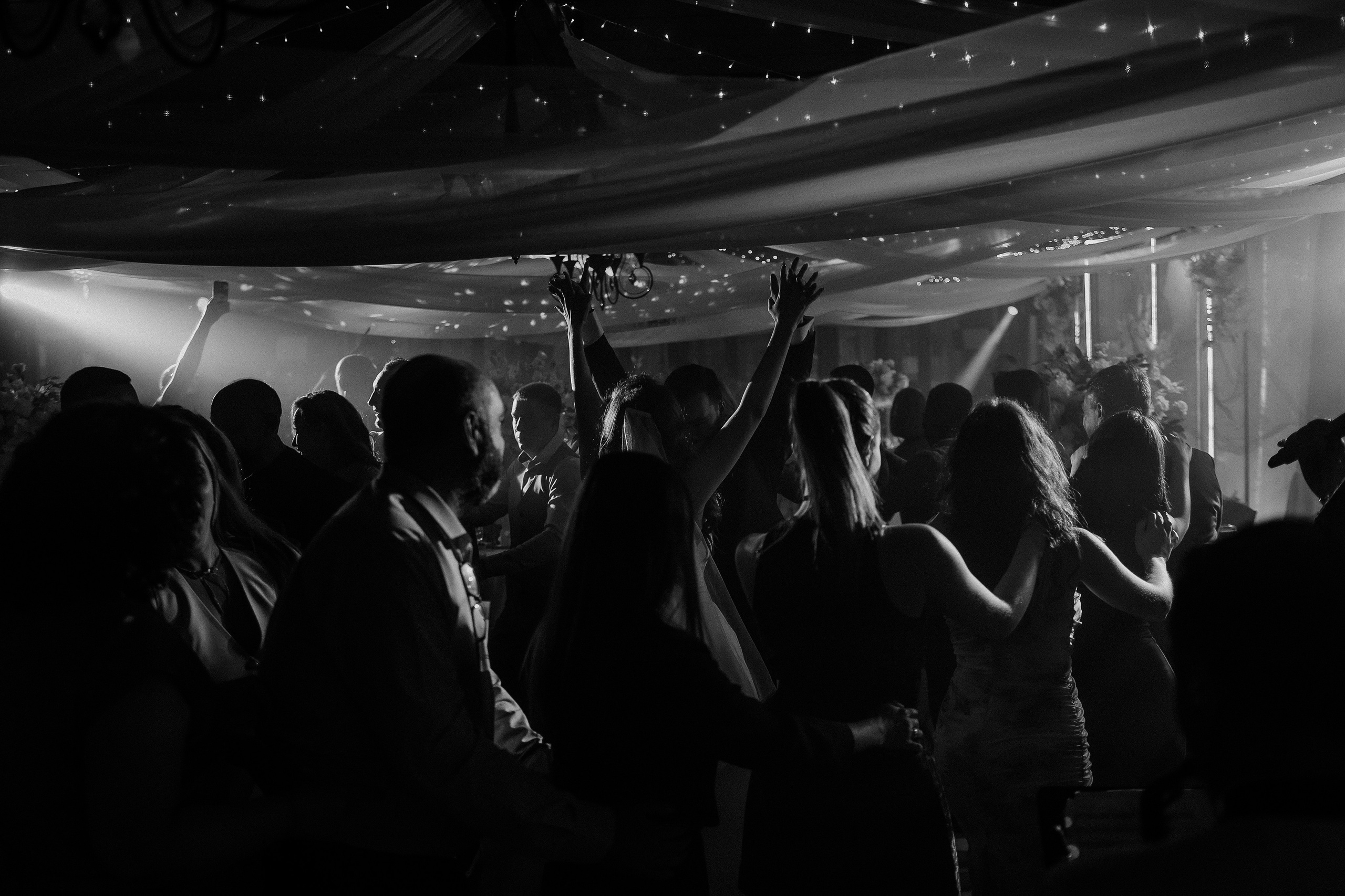 ЮРИЙ&ВАЛЕРИЯ. Фотограф Константин Неретин Магнитогорск, Челябинск, Екатеринбург, Москва, Питер, Тюмень