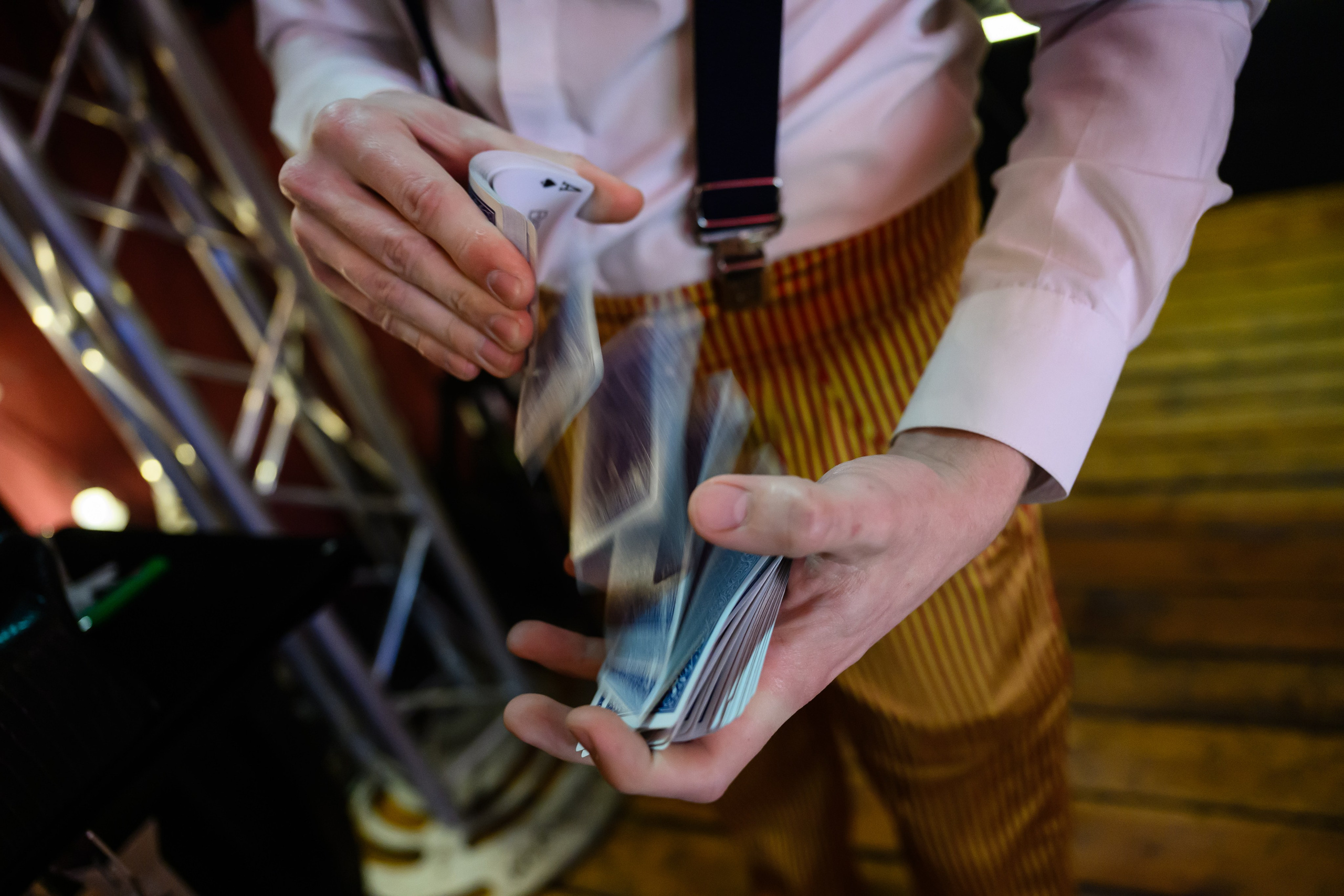 ТАЛАНТ РАСПРАВИЛ ПЛЕЧИ