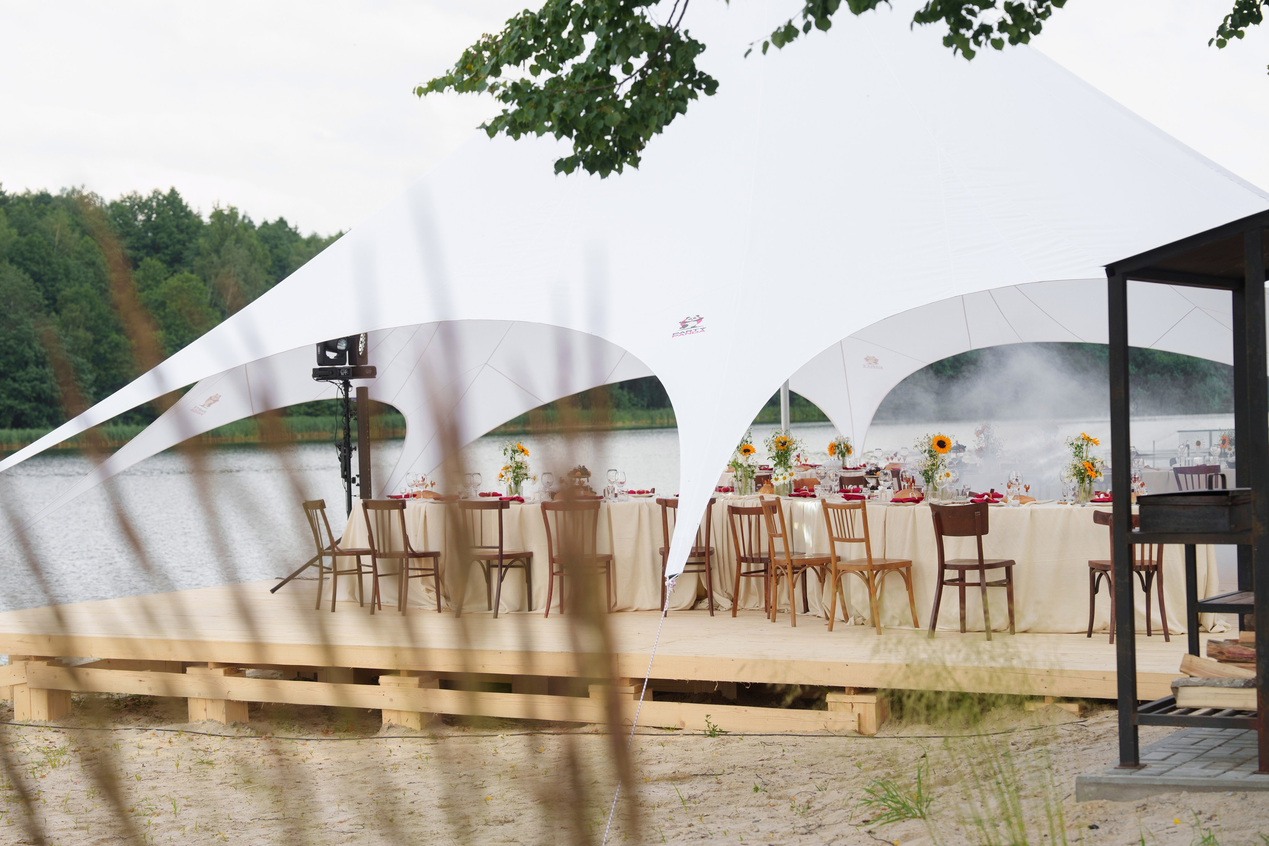 Михаил и Ольга (банкетная часть г. Брянск). Свадебный и репортажный фотограф Элина Козырьянова