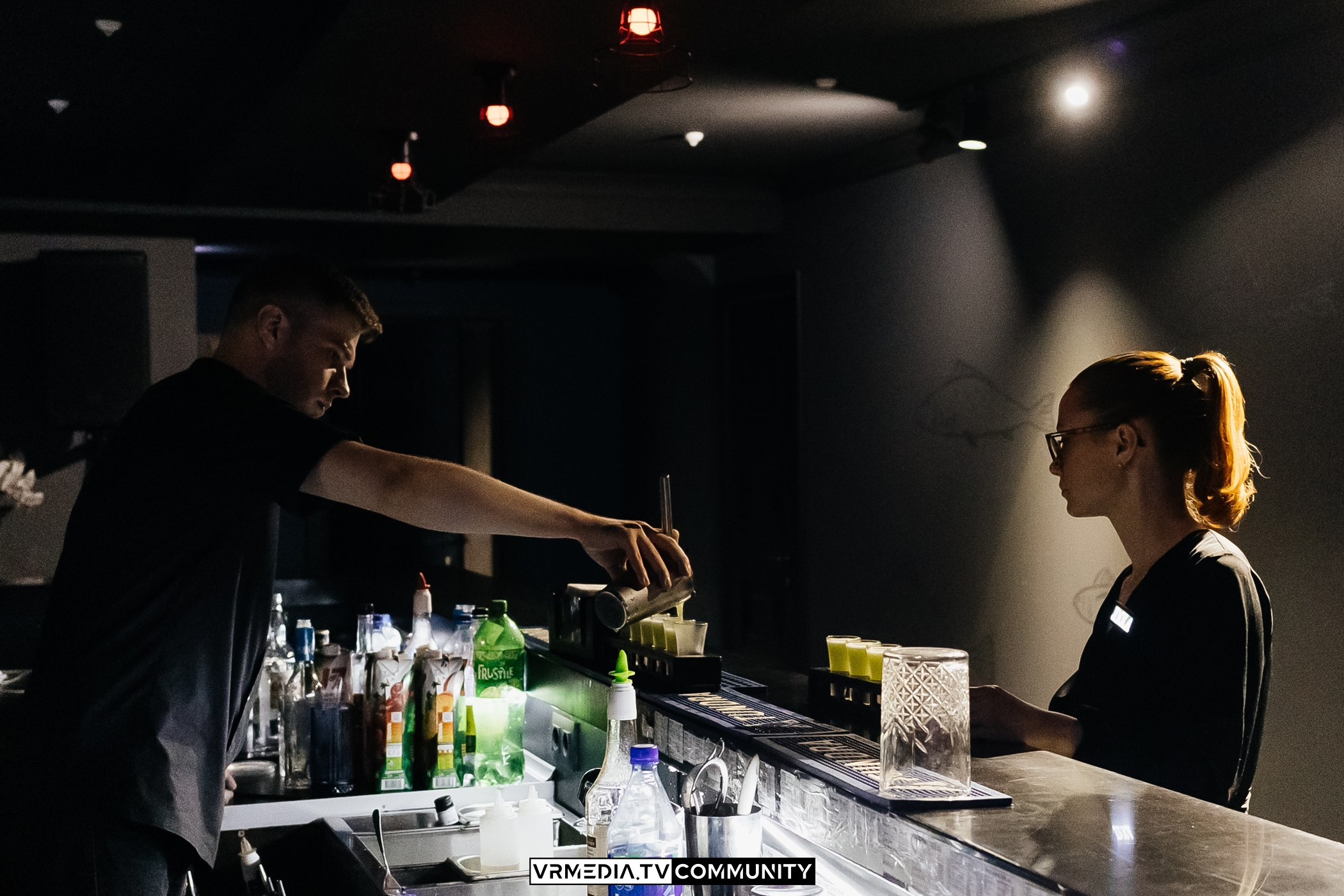 Караоке-бар «Volna»: День Победы!