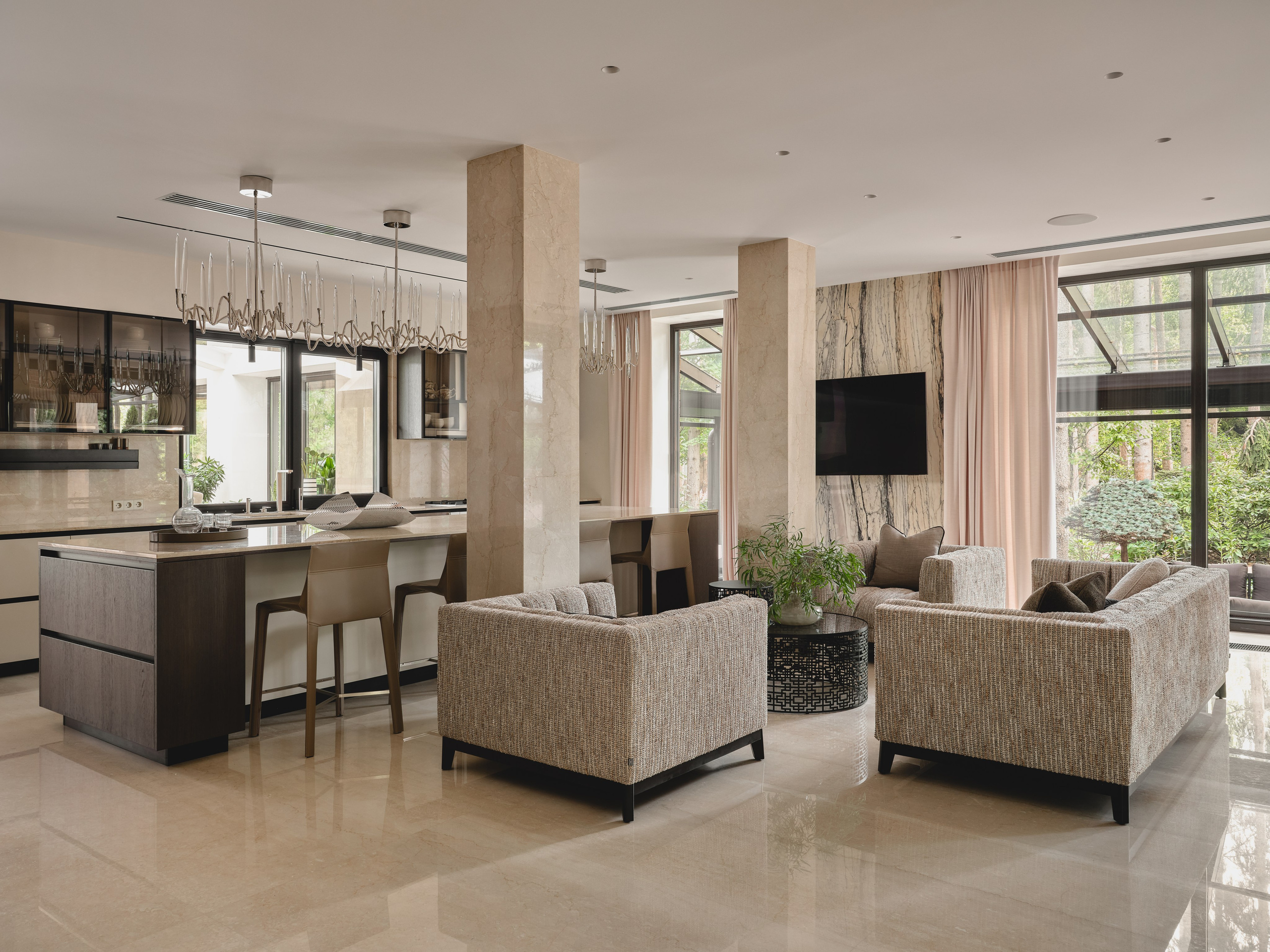 Загородный дом с бассейном. Фотограф Наталья Вершинина