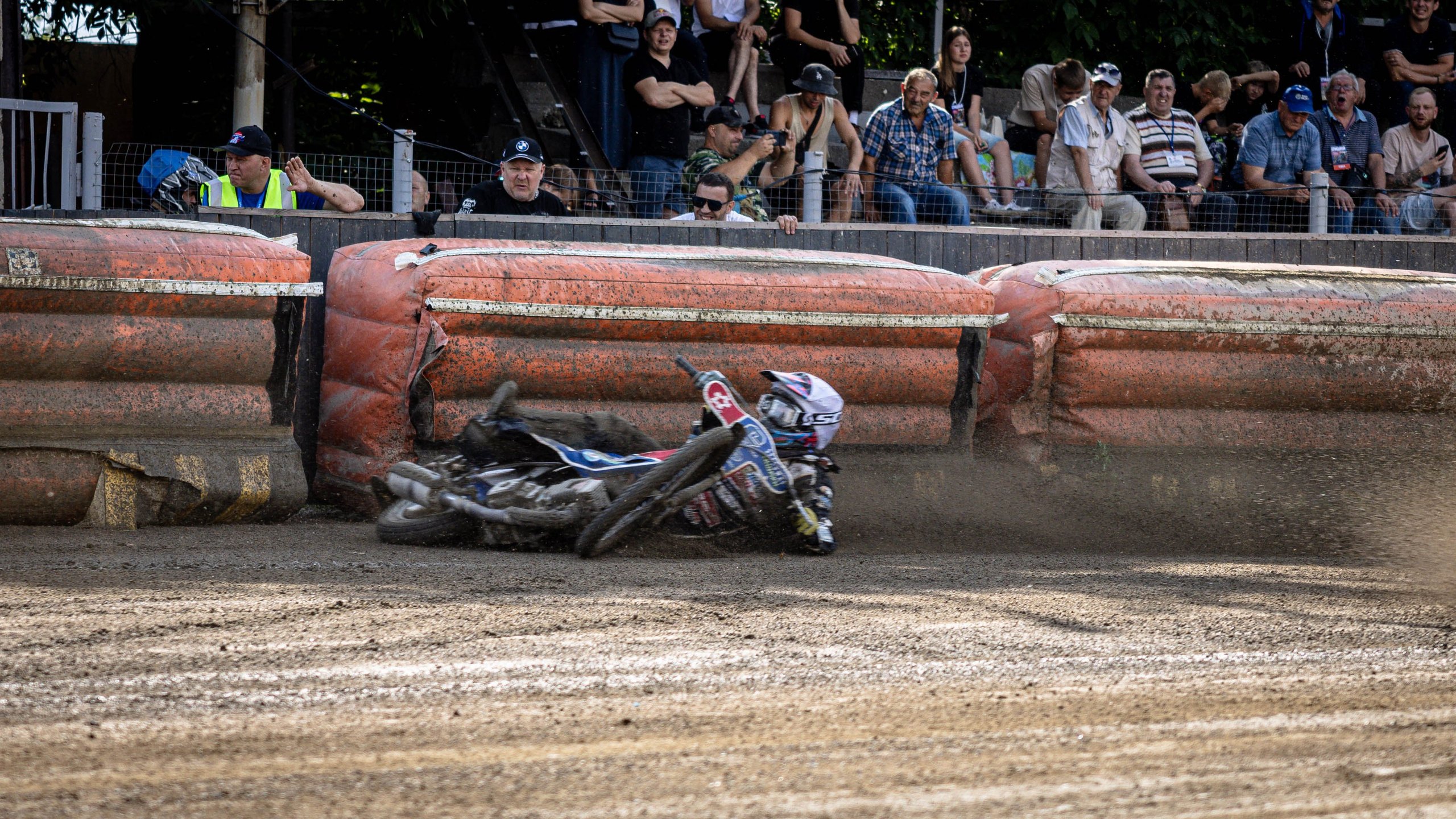 Мотогонки на гаревой дорожке. Bertran Ordo