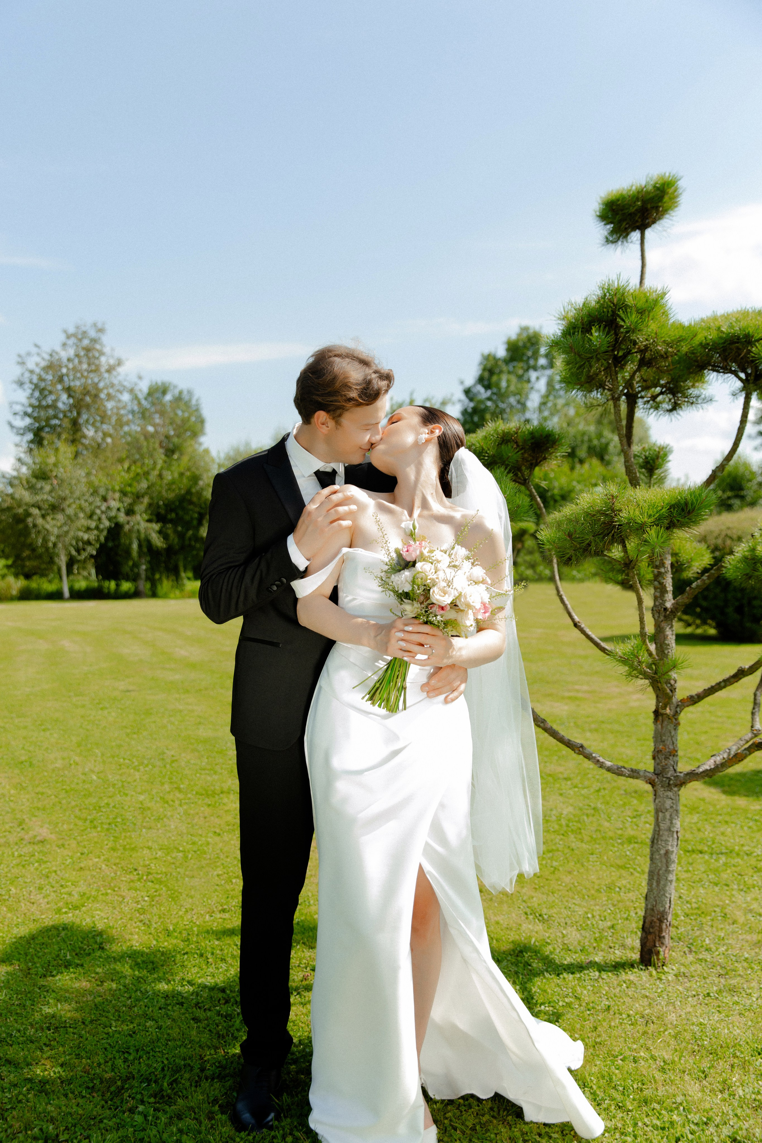 Антон и Наташа. Свадебный фотограф Анна Бабахина