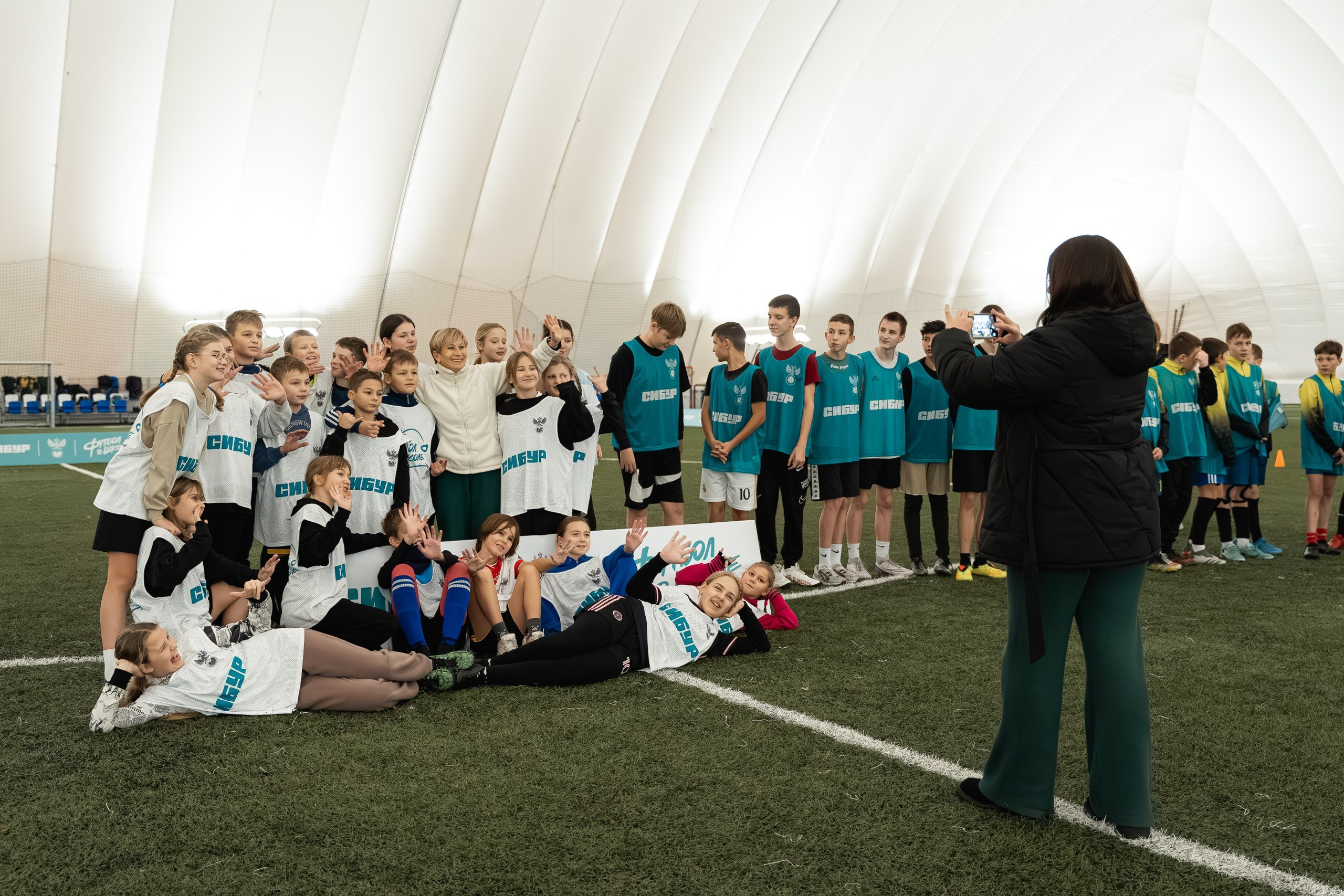 Фестиваль «СИБУР. Урок футбола» в рамках проекта Российского футбольного союза «Футбол в школе». Портретный и репортажный фотограф в Воронеже: Анастасия Пузикова