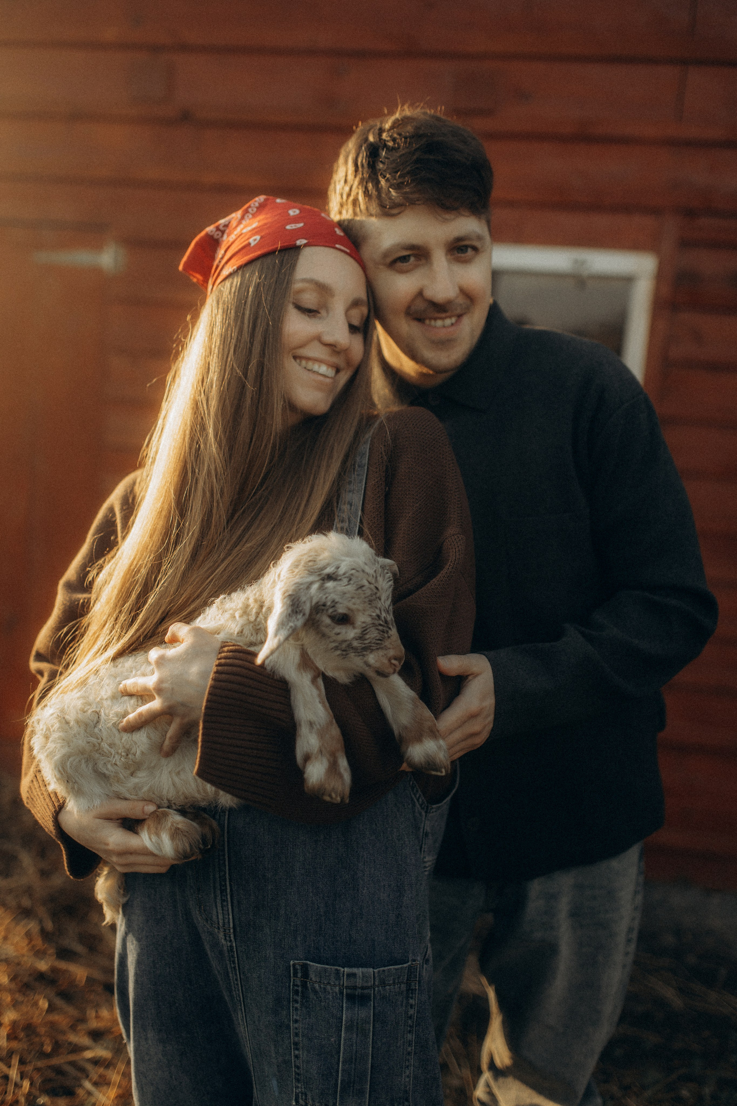 Семейная фотосессия на ферме. Семейный и свадебный фотограф в Новосибирске/Бийске Екатерина Логинова