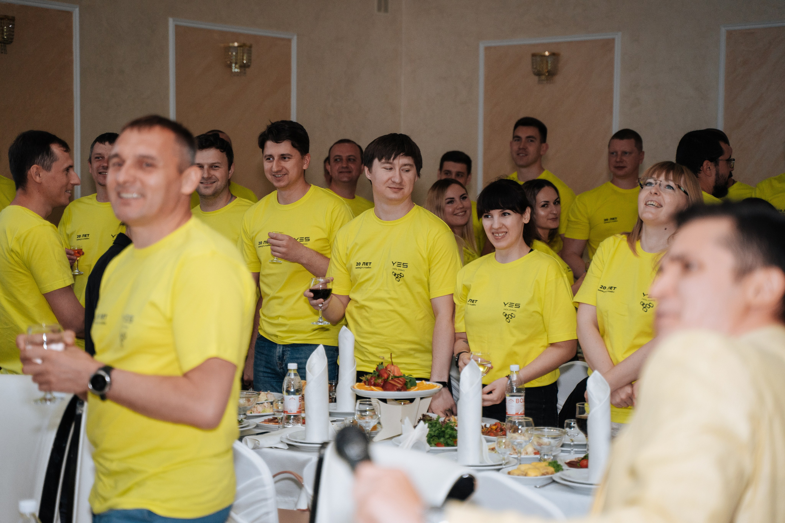 Yes Holding. Свадебный фотограф в Симферополе