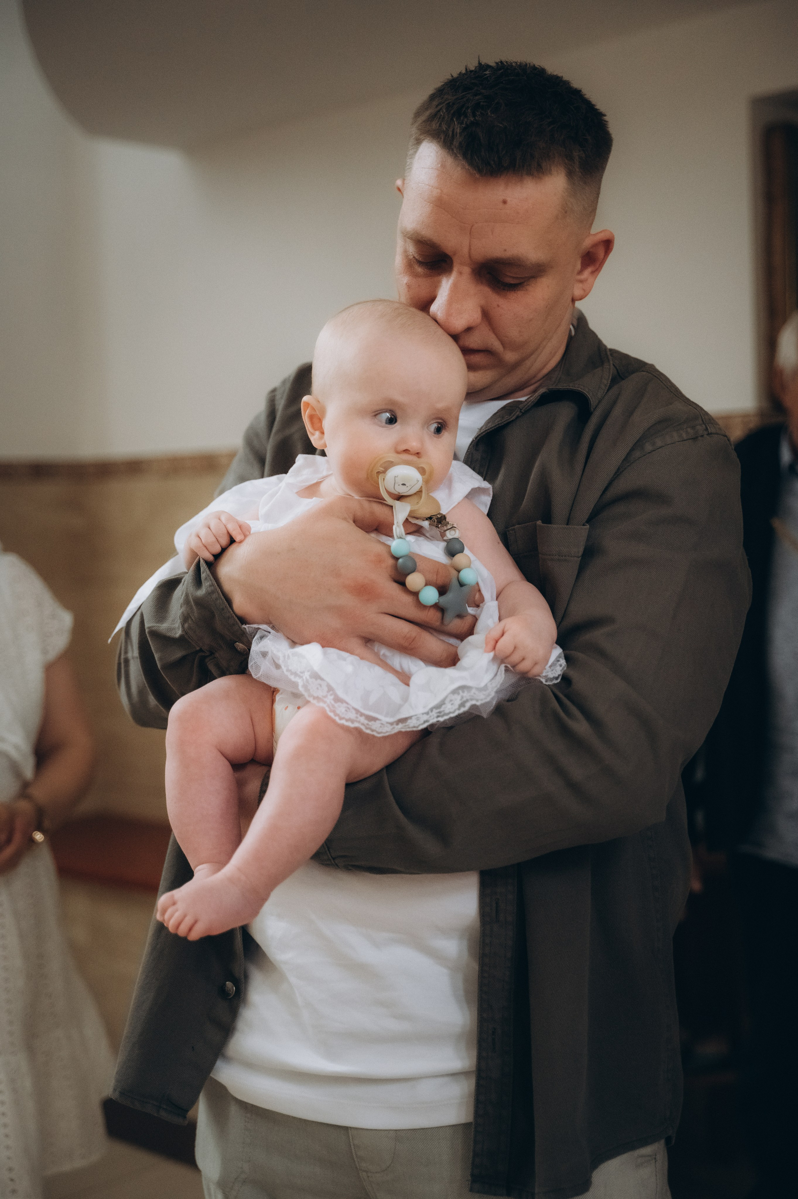 Крещение Корнелии (ХРАМ СВЯТИТЕЛЯ ЛУКИ КРЫМСКОГО). Семейный фотограф в Минске Дарья Дреко